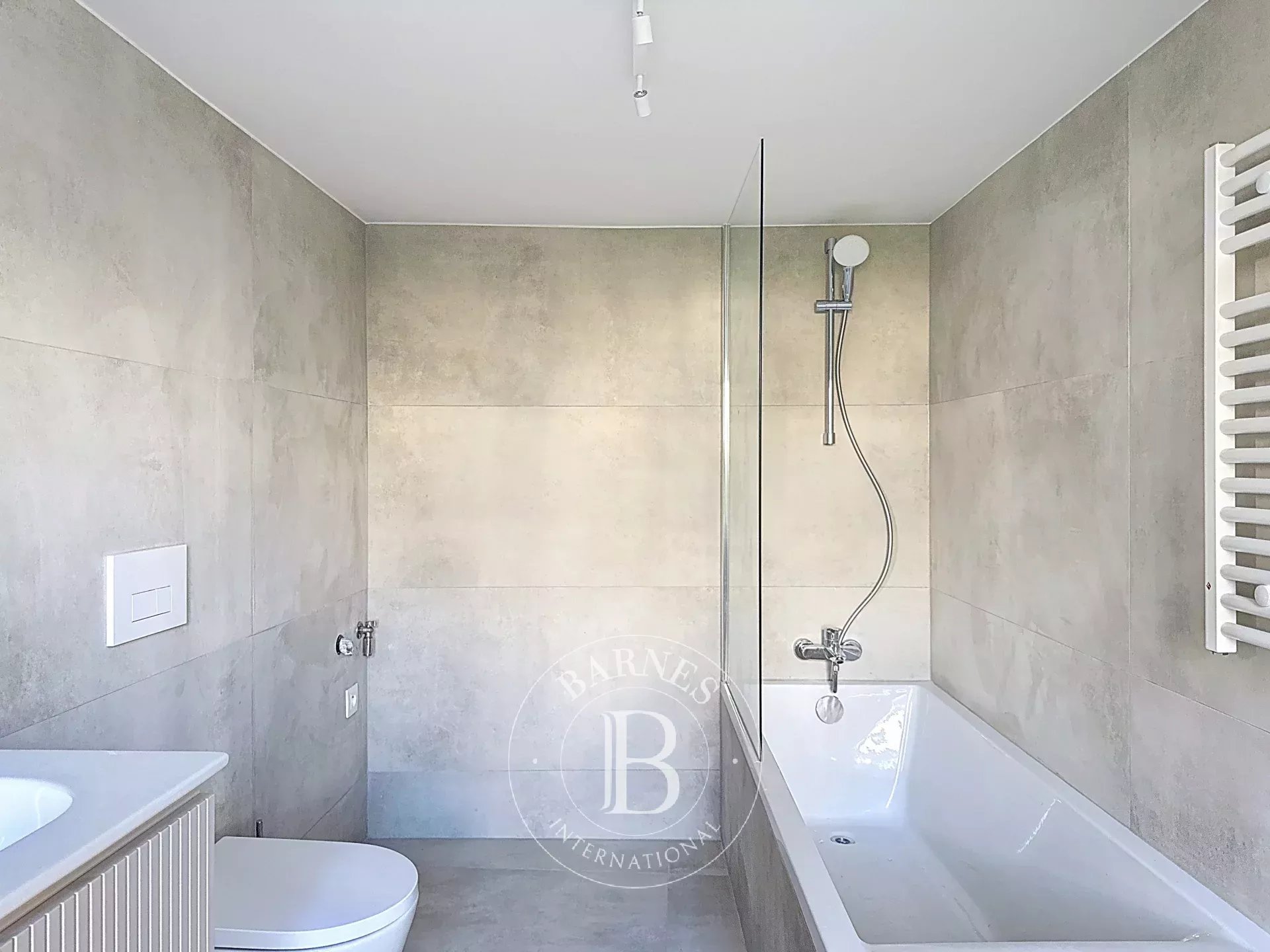 Châtelain - Mooi gerenoveerd appartement met één slaapkamer.