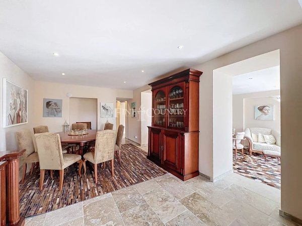 For sale Villa in Grasse with 3 apartments — photo 5