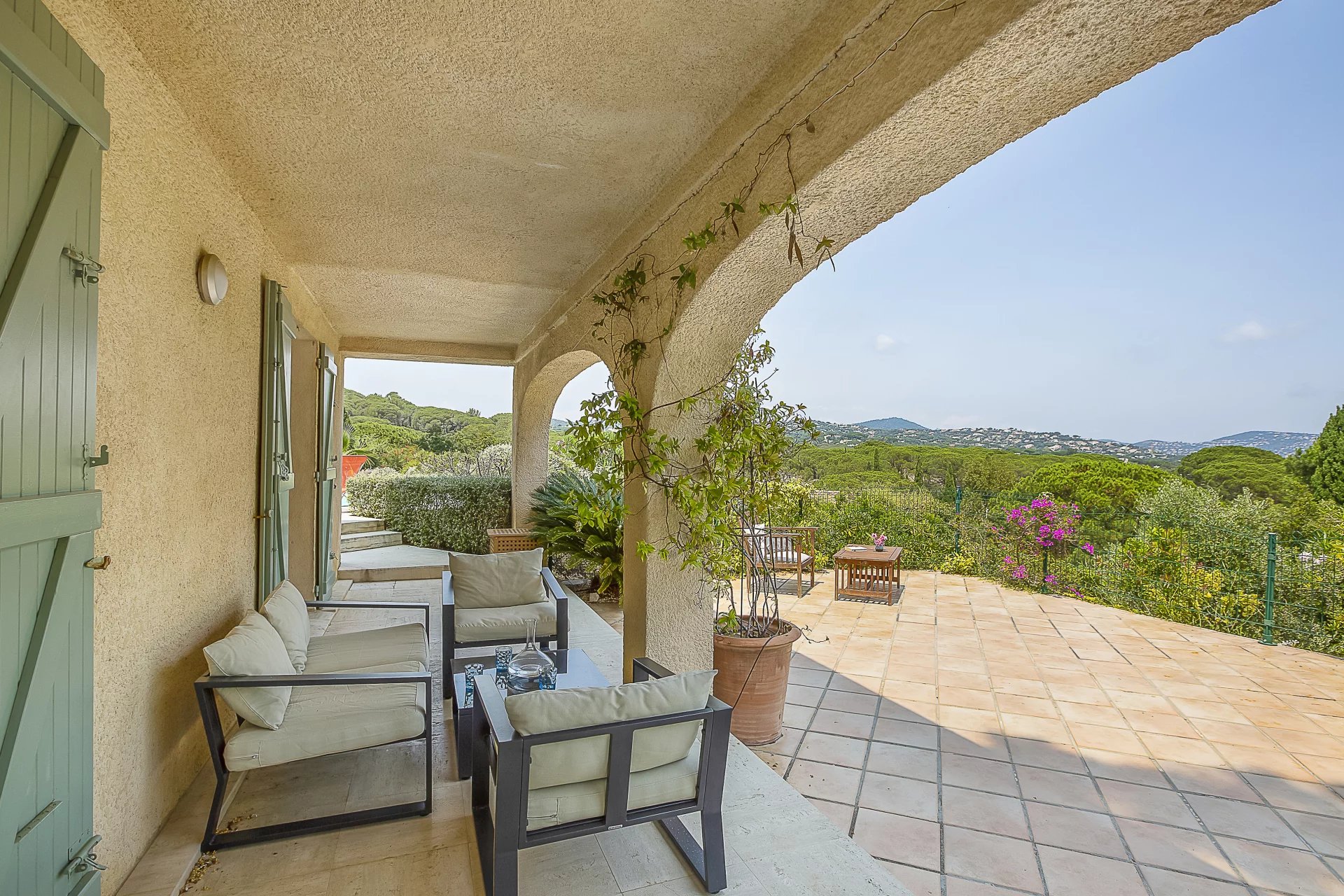 Beautiful renovated villa with swimming pool and stunning views of the sea and hills - Sainte Maxime