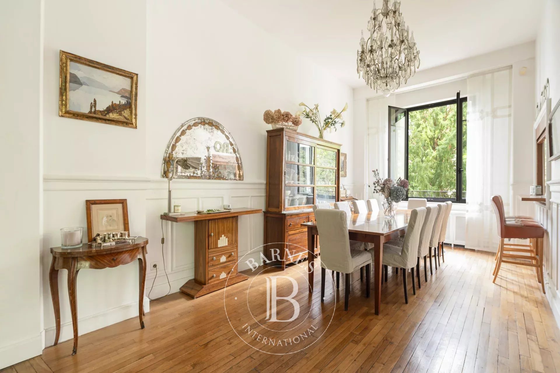 Paris  - House 6 Bedrooms - picture 16