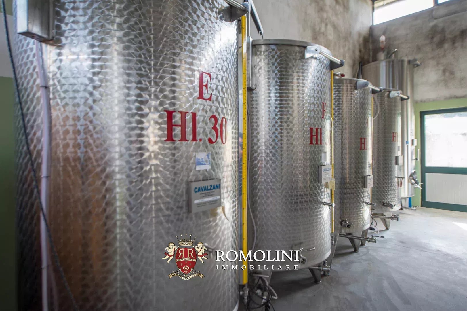 50 Bedroom Vineyard's Image 51