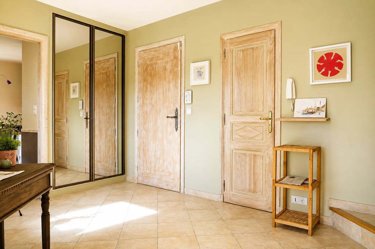  Image of Villa - 4 Bedrooms for Sale in Alpes-Maritimes-Vence-France, Image 12