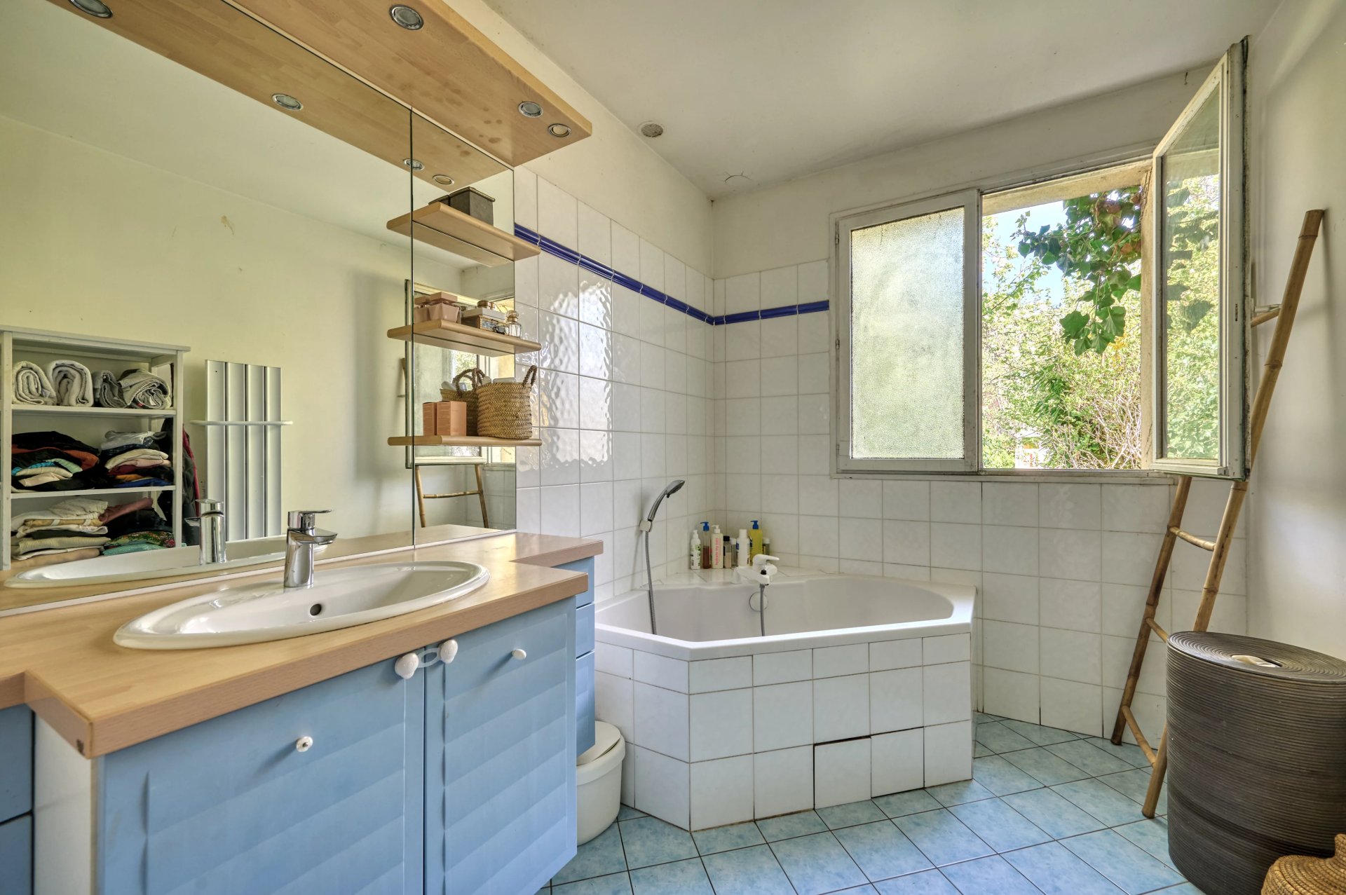 4 Bedroom Villa/Townhouse's Image 13