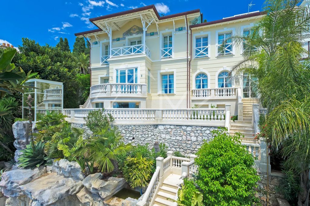 Villa for sale in Roquebrune Cap Martin — Luxury Villa Roquebrune Cap Martin | Legacy Estate near Monaco