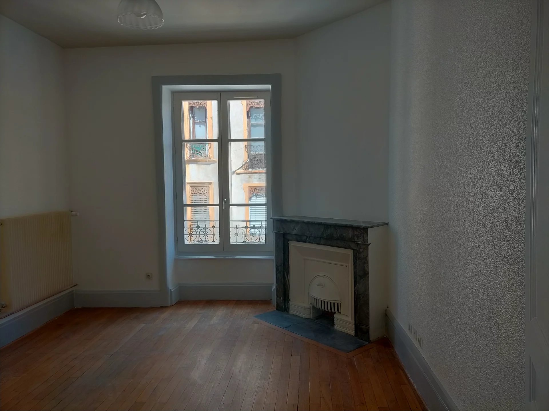 3850885 Location Lyon 7ème