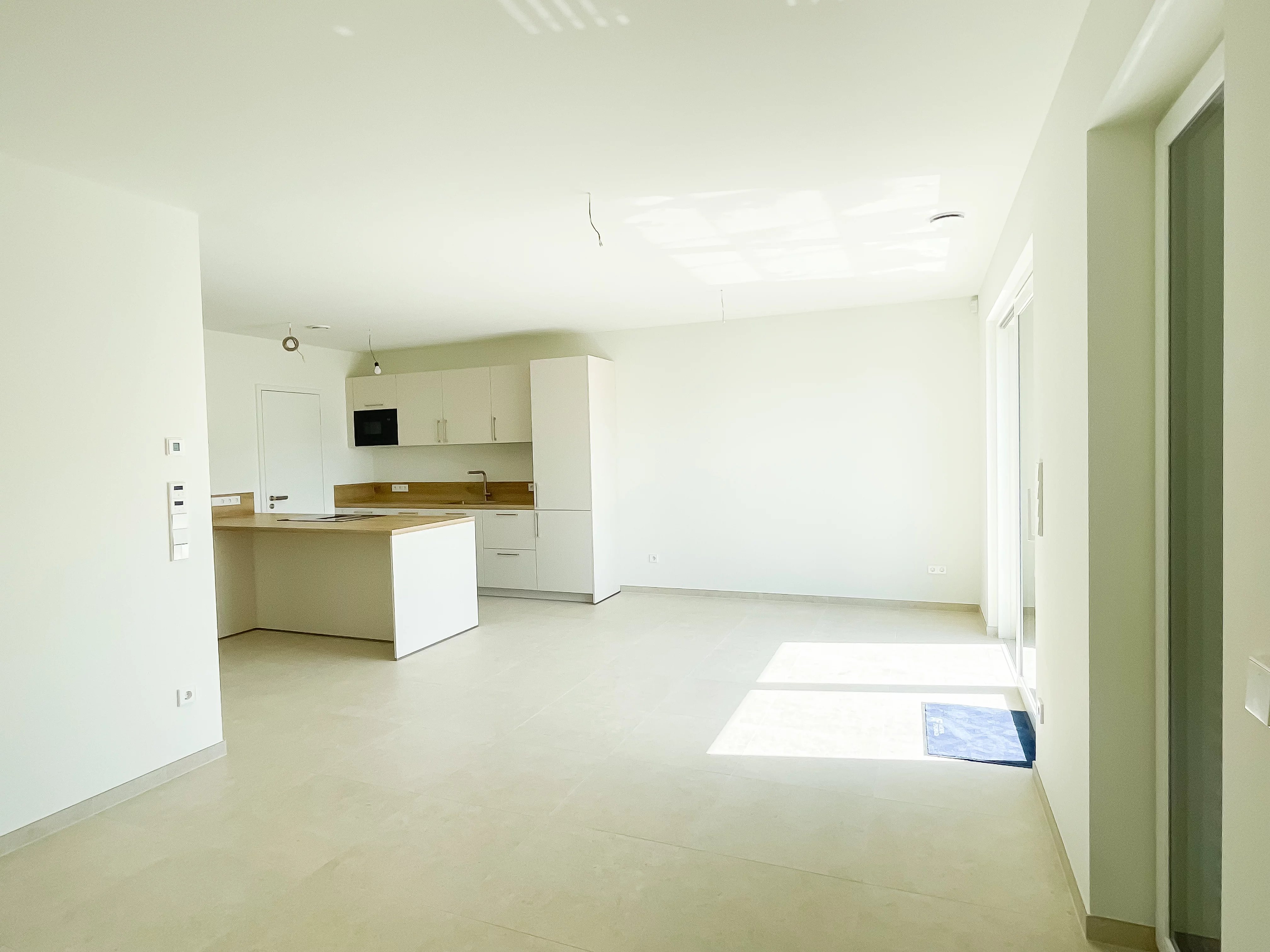 property-featured-image