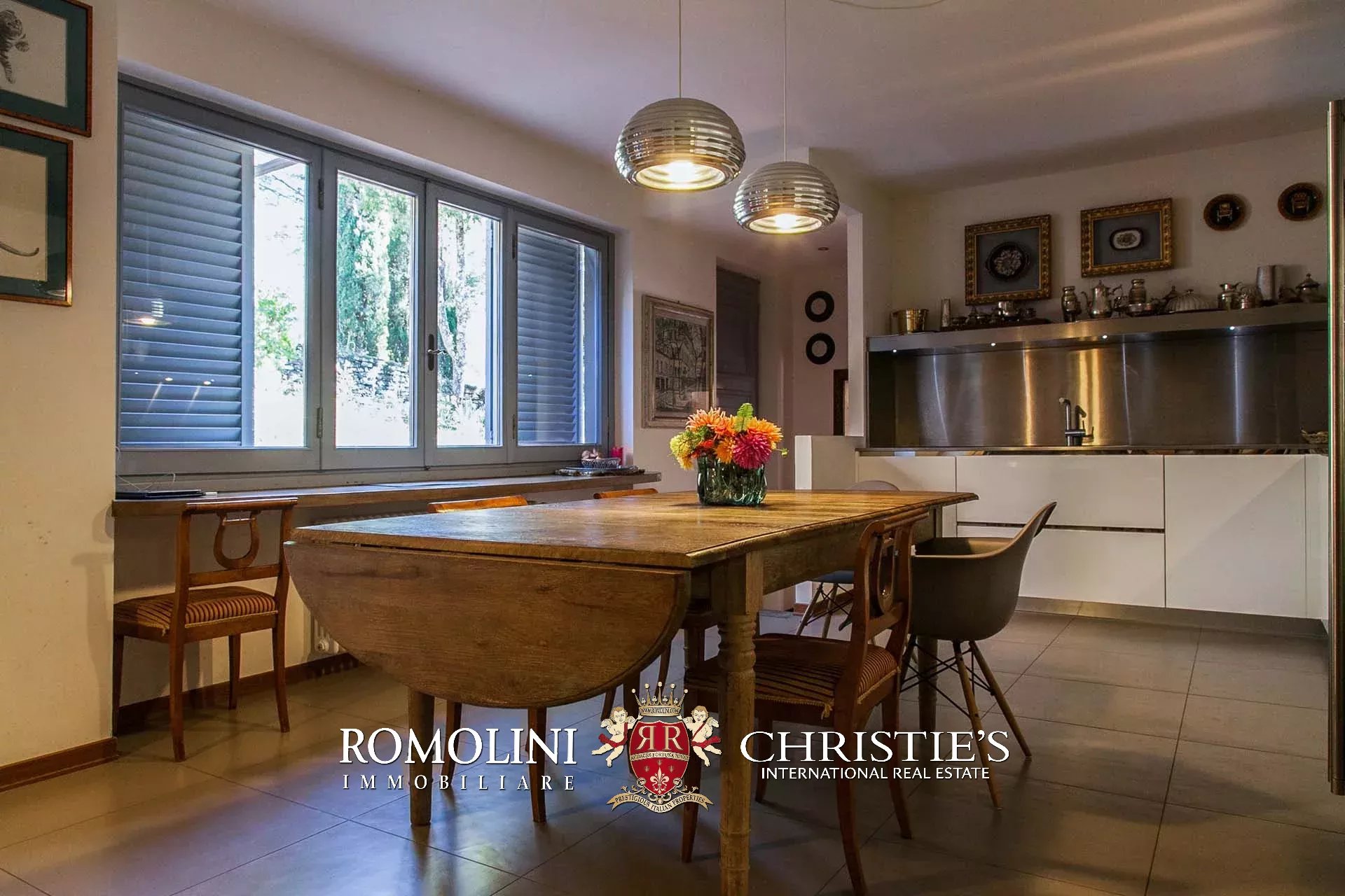 5 Bedroom Villa/Townhouse's Image 21