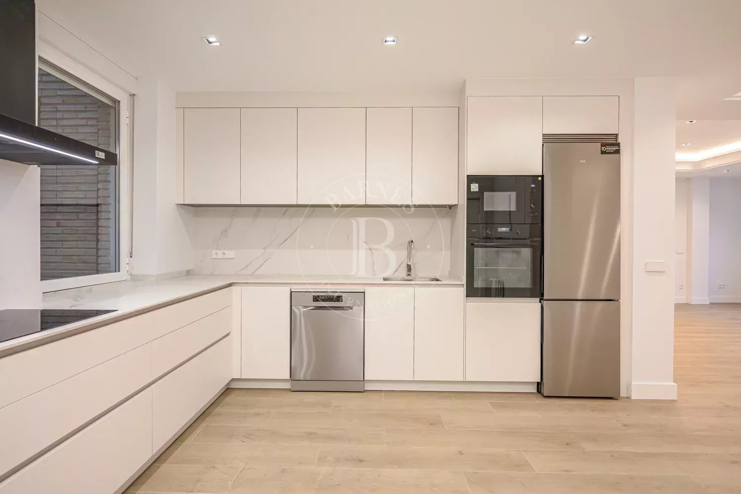 Daire Madrid - picture 12