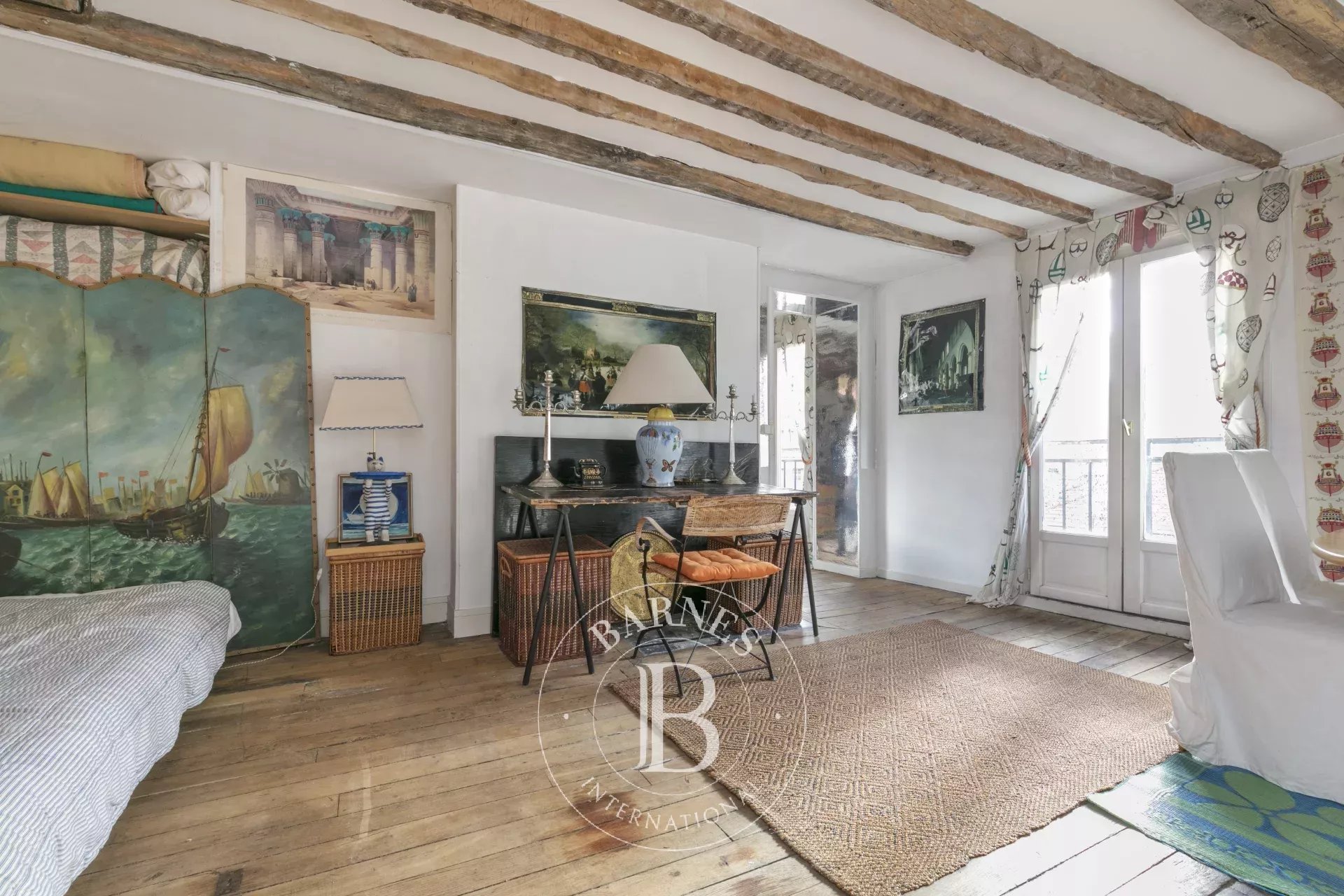 Daire Paris 3ème - picture 9