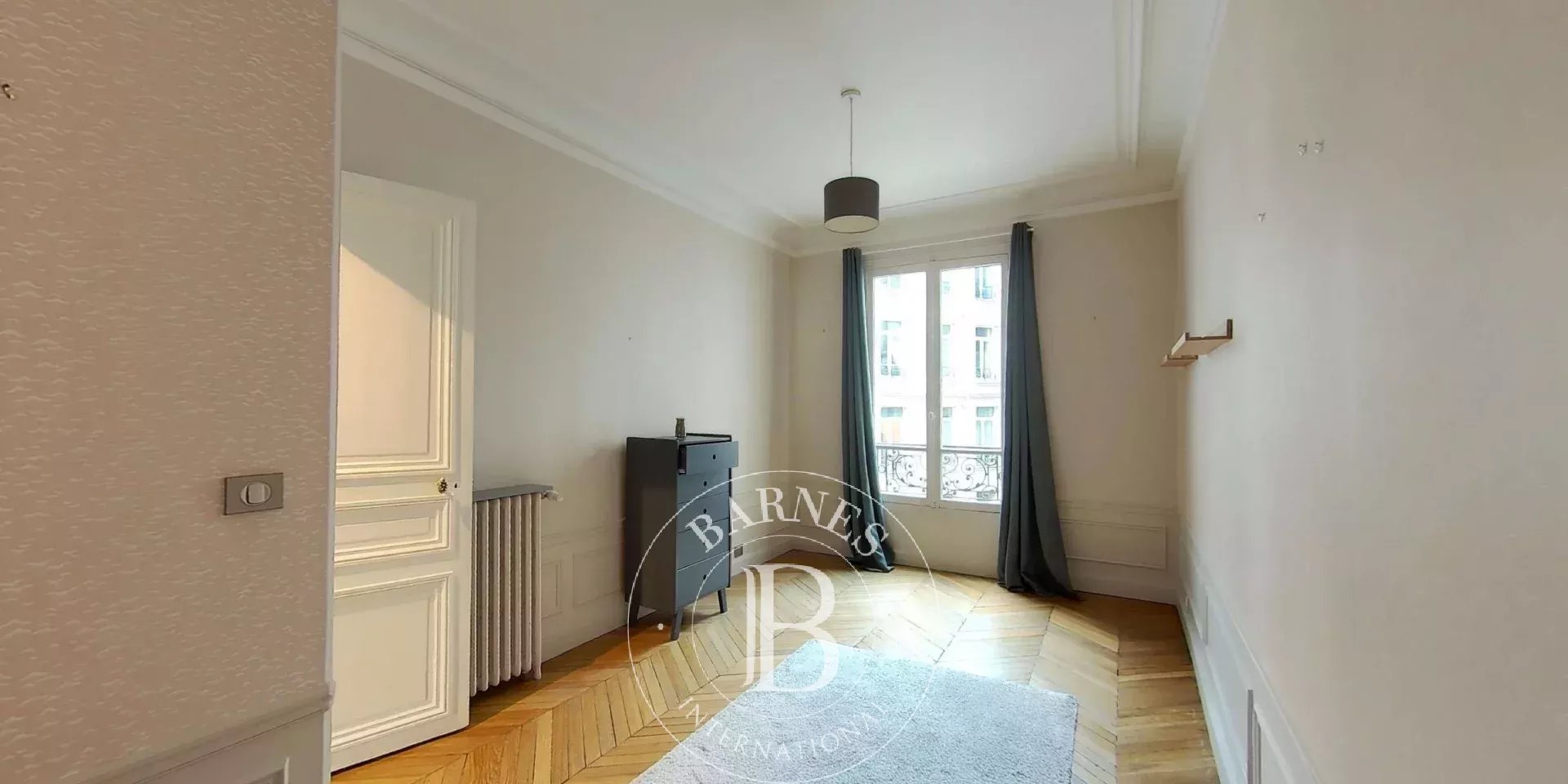 Daire Paris 8ème - picture 13