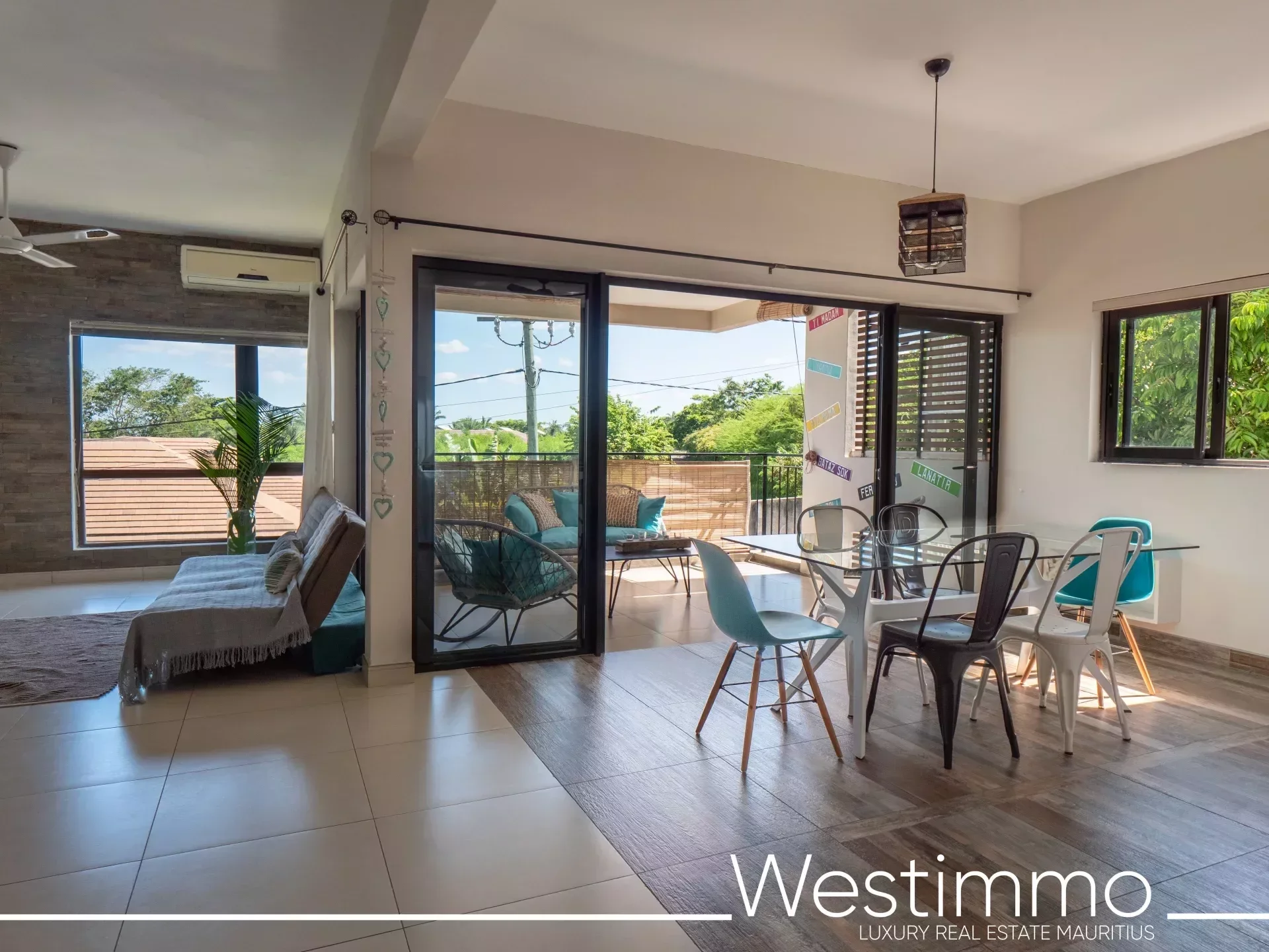 Tamarin - Near shops, 3/4 bedroom apartment 186 m2 - photo 3