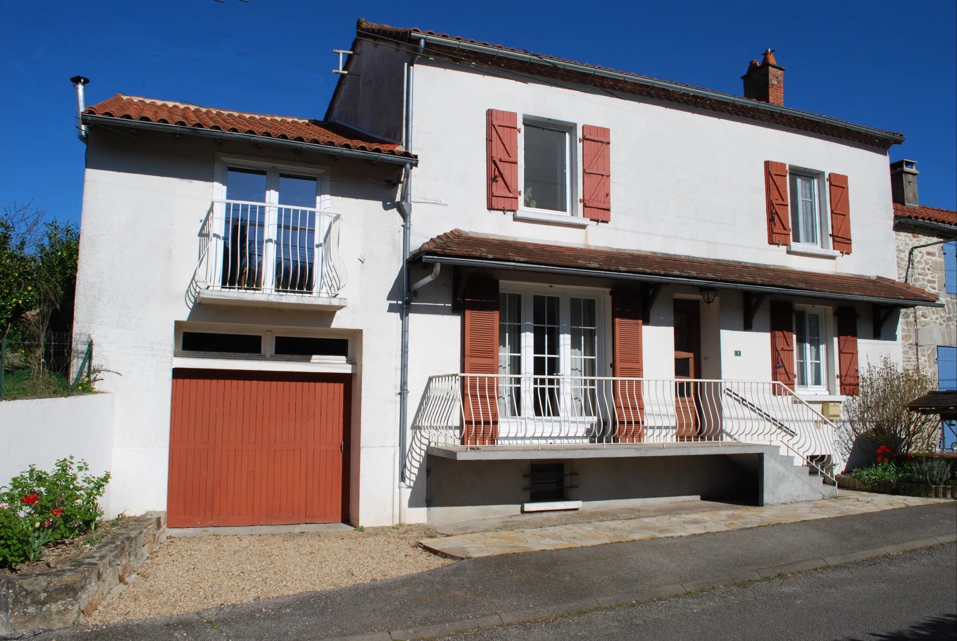 House in La Chapelle-Montbrandeix - view 1