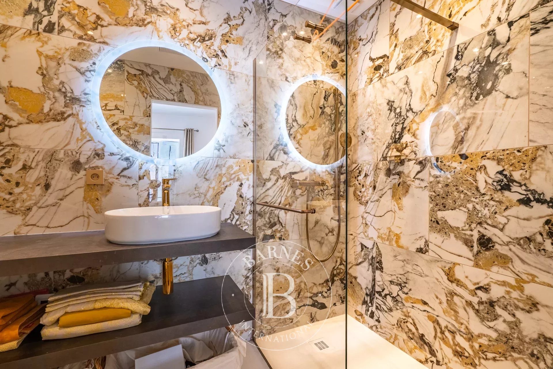 Daire Calvi - picture 11