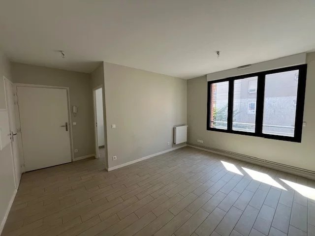 3 PIECES - LE KREMLIN BICETRE