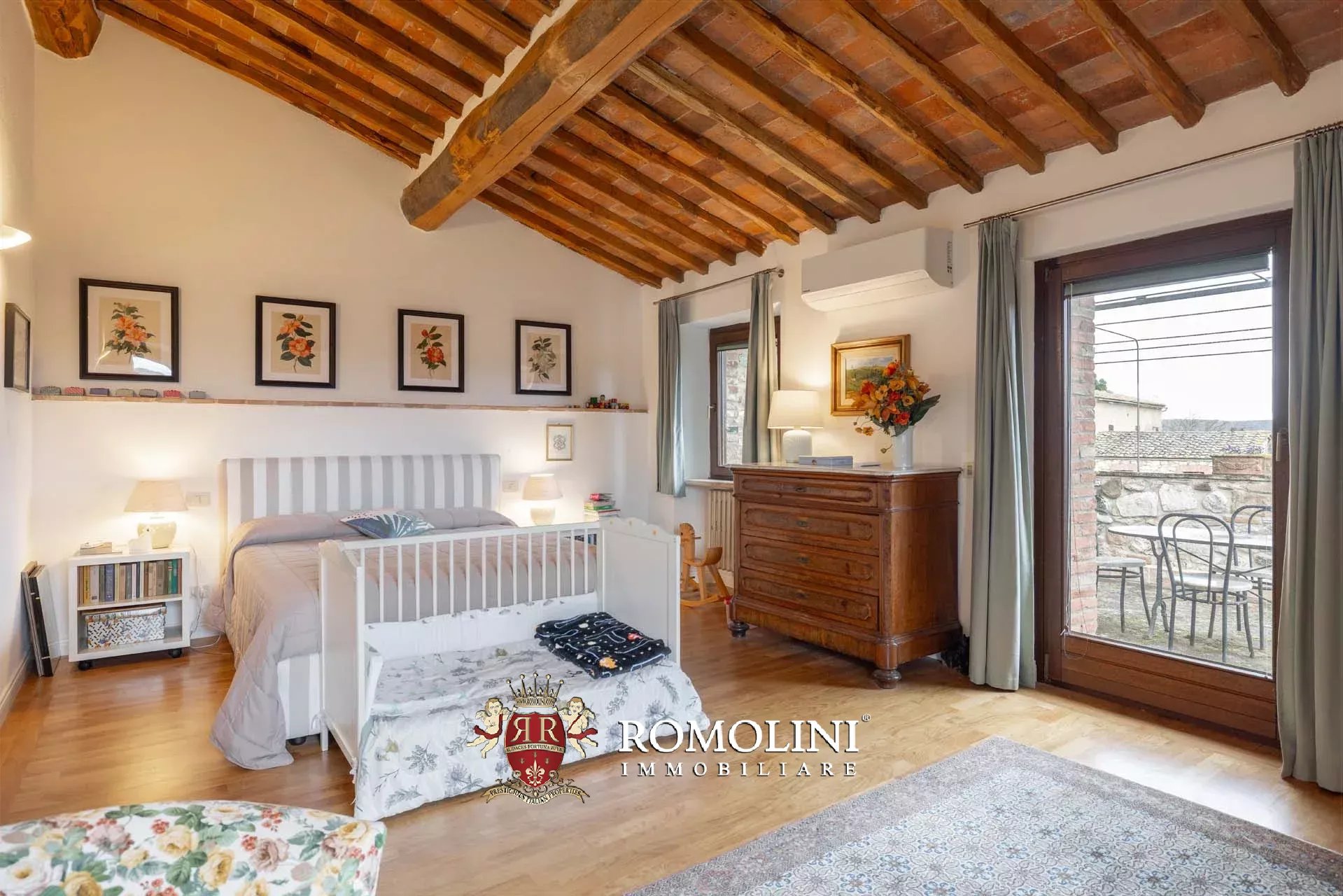 70 Bedroom Chateau's Image 97
