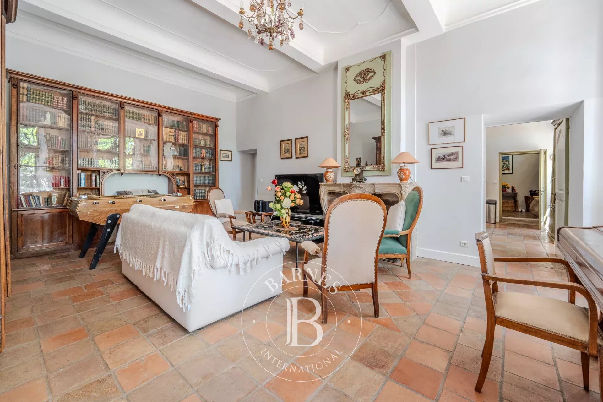 Kirevi Aix-en-Provence - picture 8