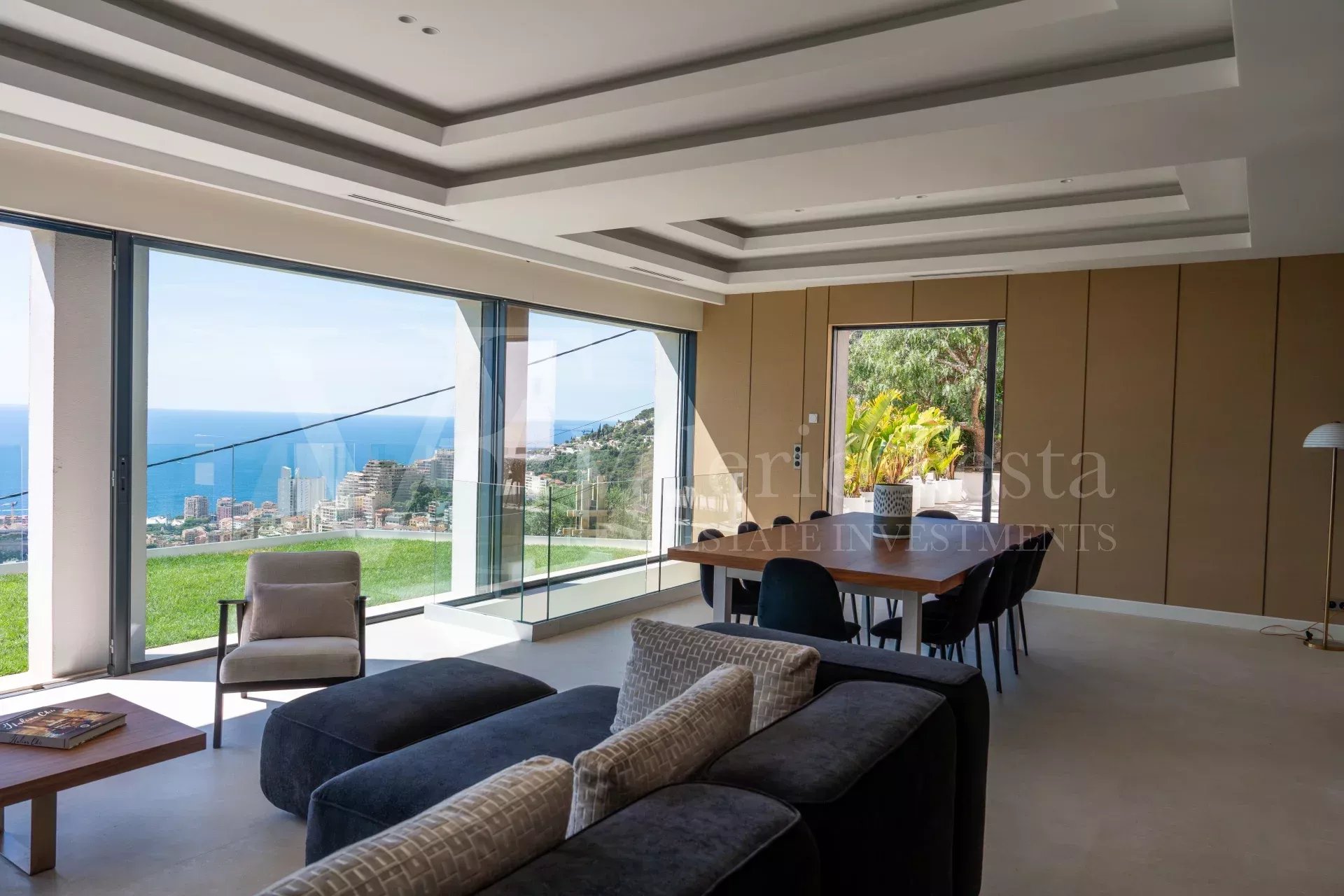 Contemporary Villa with Panoramic Views over Monaco and the Mediterranean