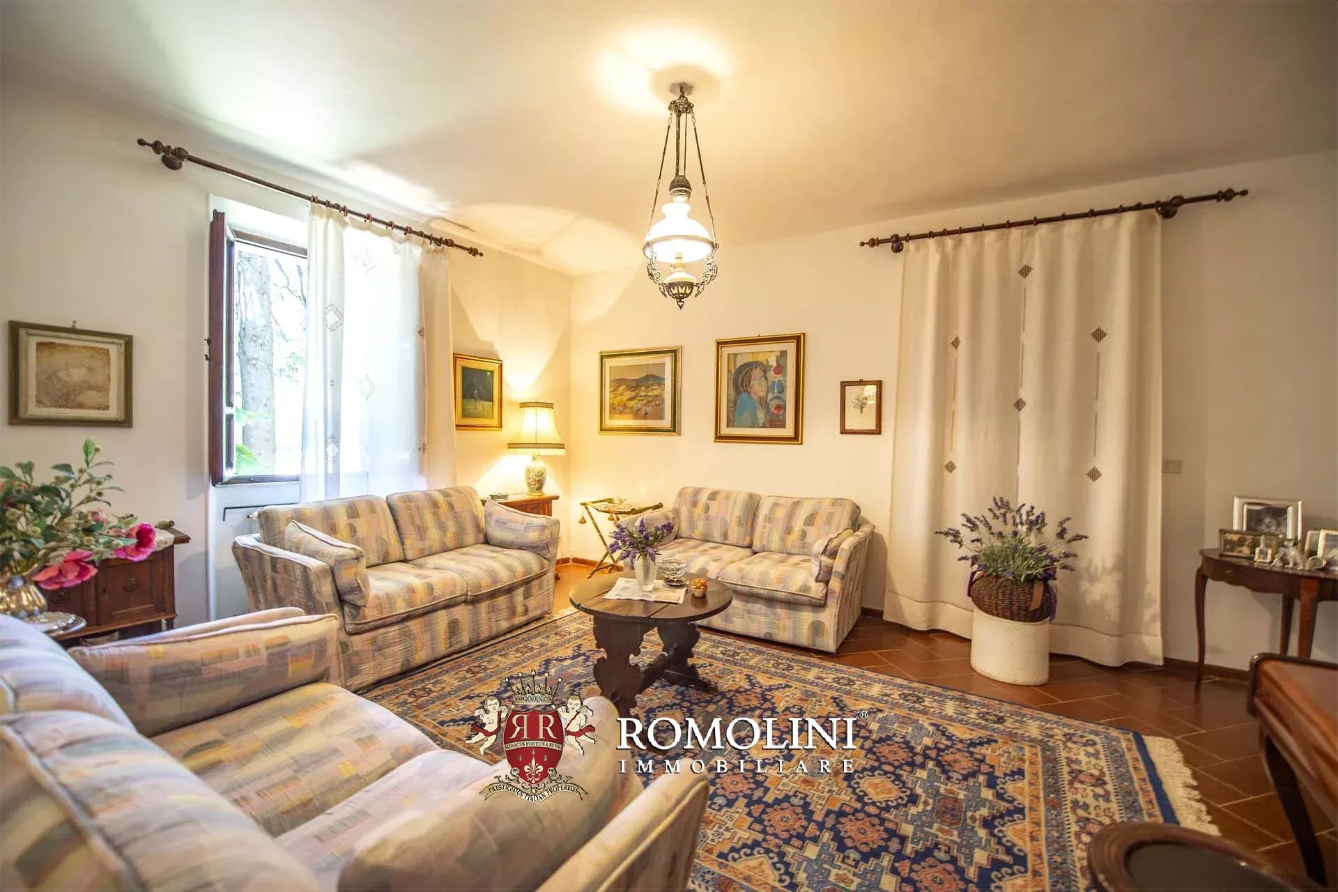 33 Bedroom Villa/Townhouse's Image 21