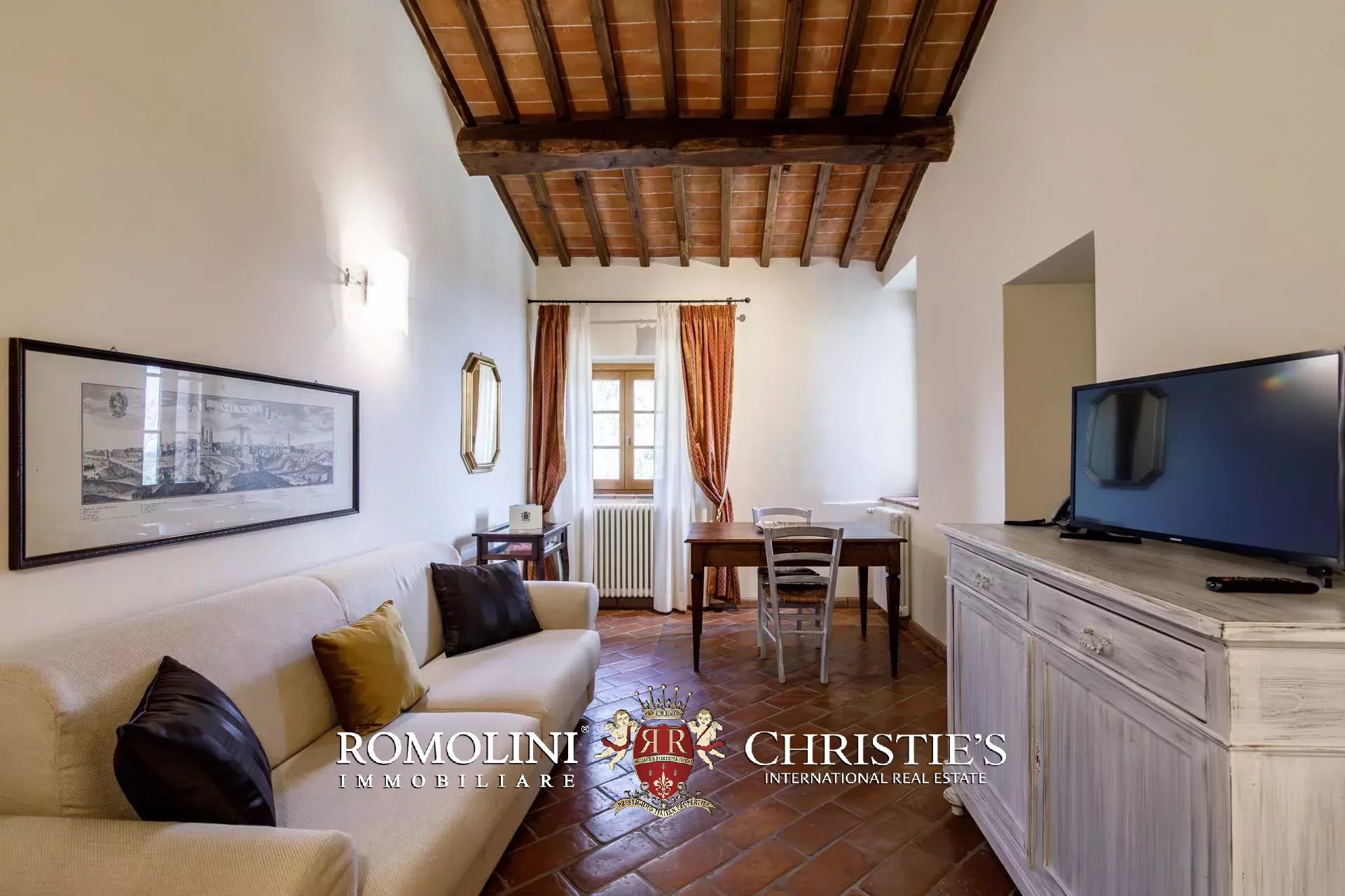 14 Bedroom Villa/Townhouse's Image 64