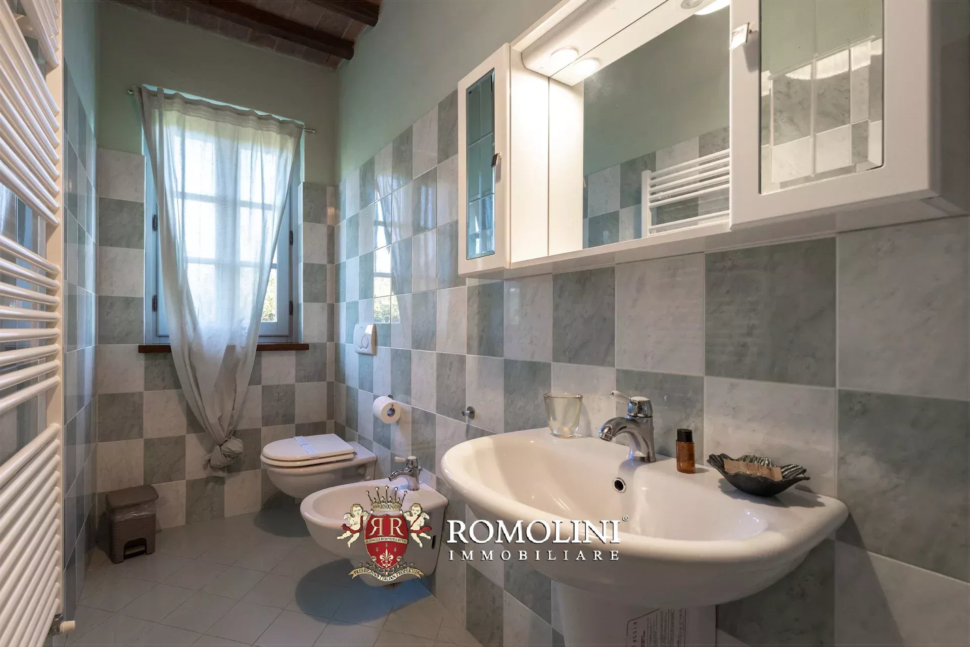 13 Bedroom Villa/Townhouse's Image 66