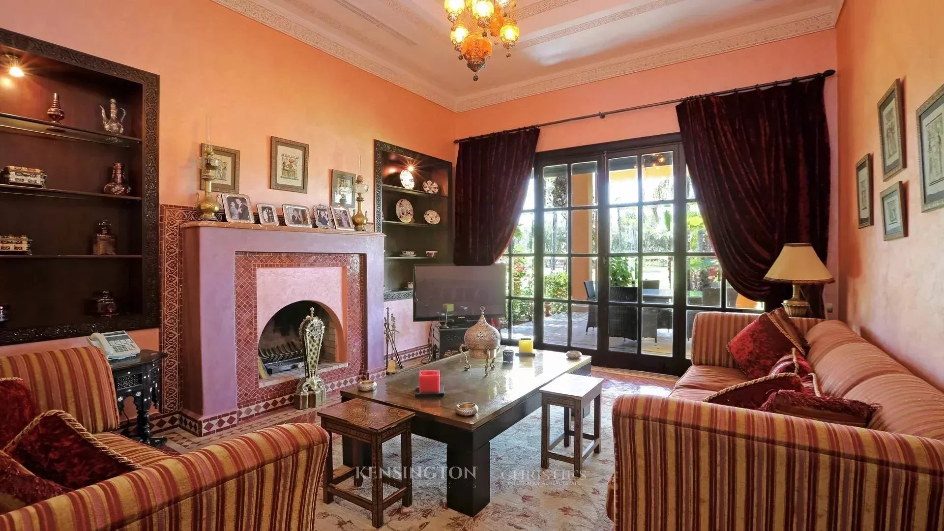 4 Bedroom Villa/Townhouse's Image 10