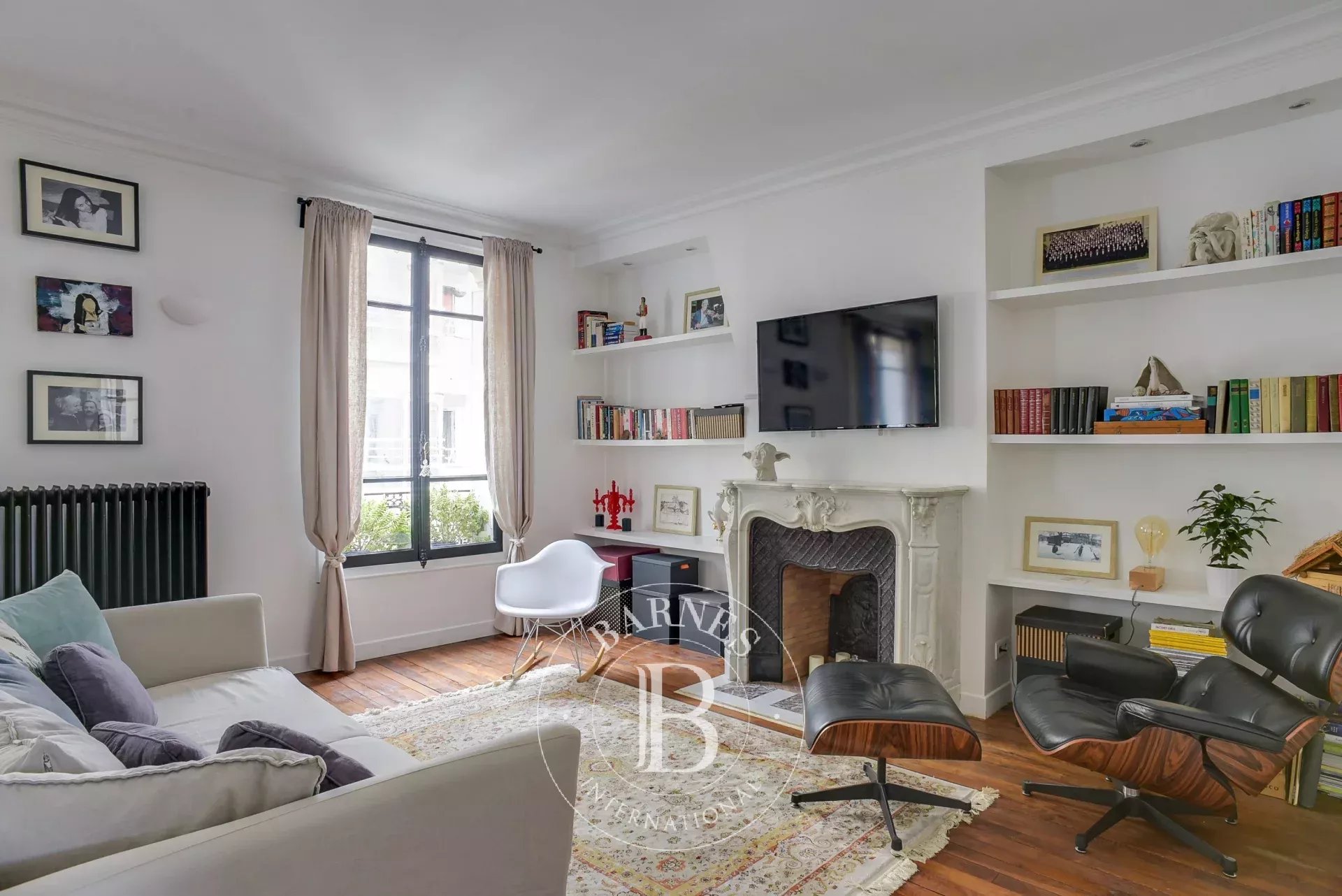 Paris 16 – Trocadéro / Victor Hugo – Bright – 1 Bedroom – Parisian Charm