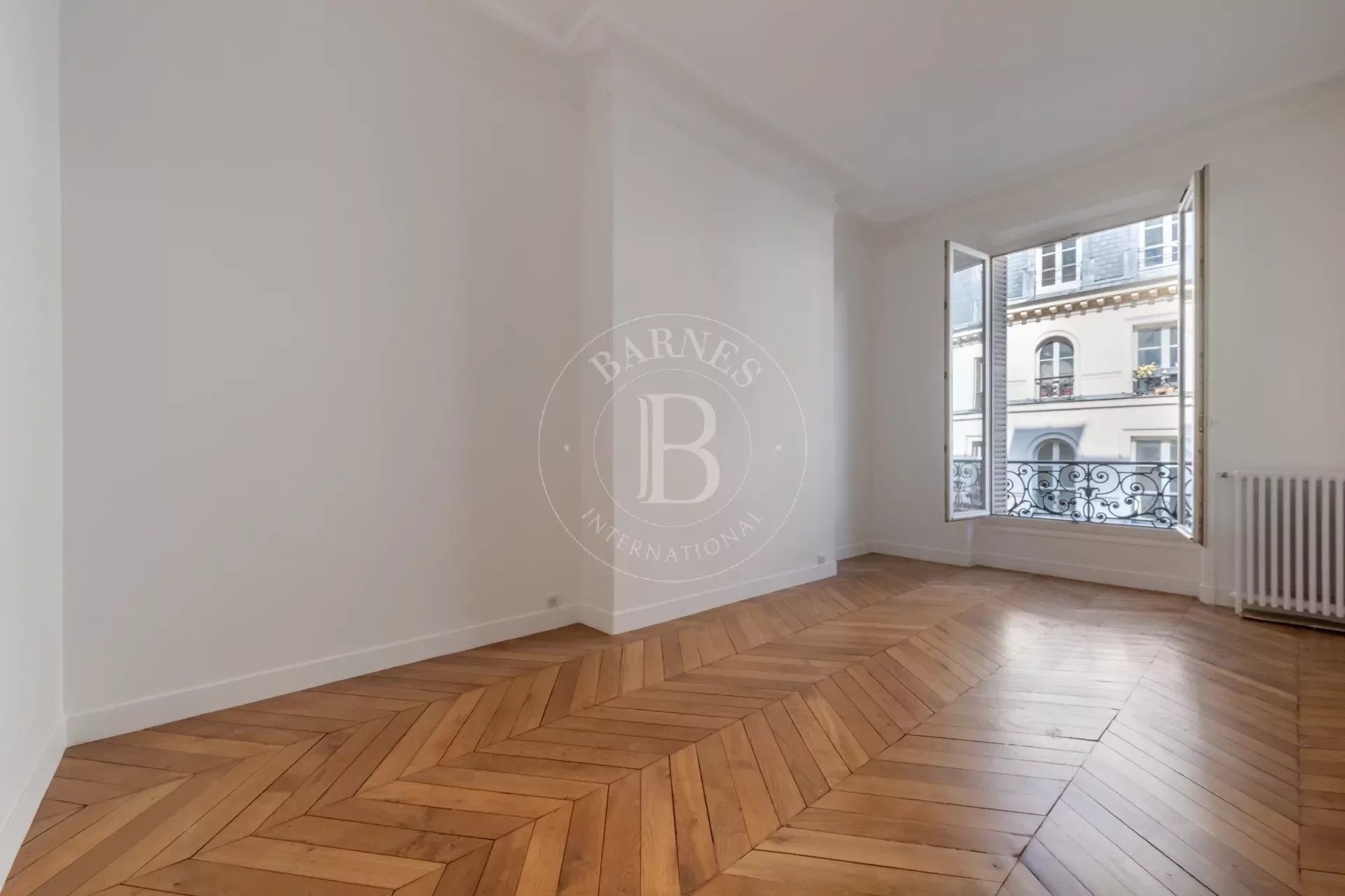 Daire Paris 3ème - picture 11