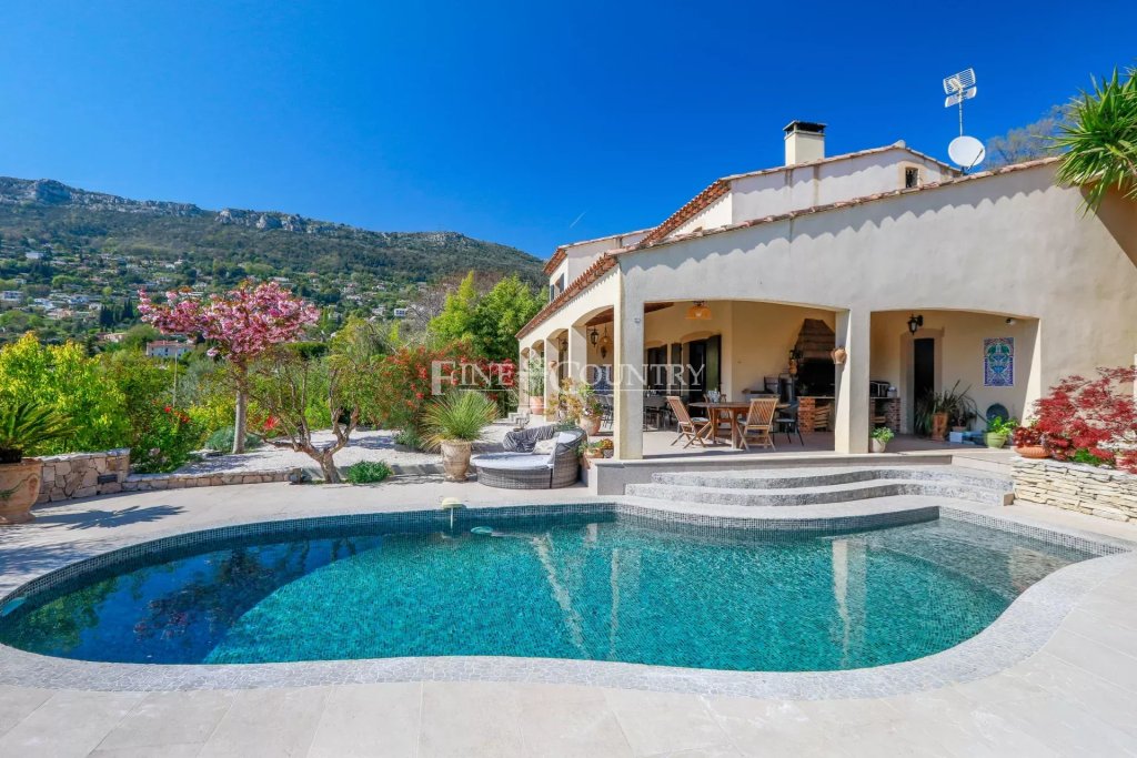 Villa for sale in Vence — Villa for sale in Vence