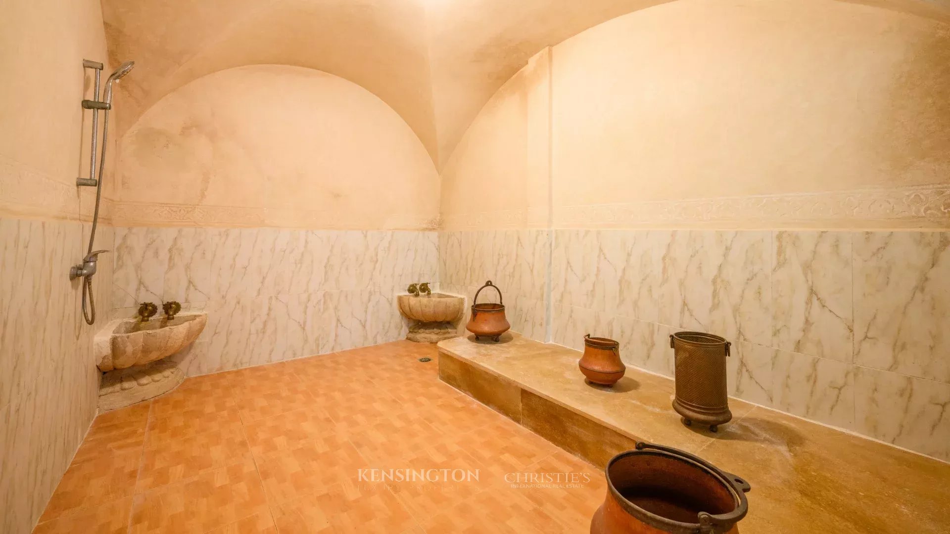 5 Bedroom Villa/Townhouse's Image 72