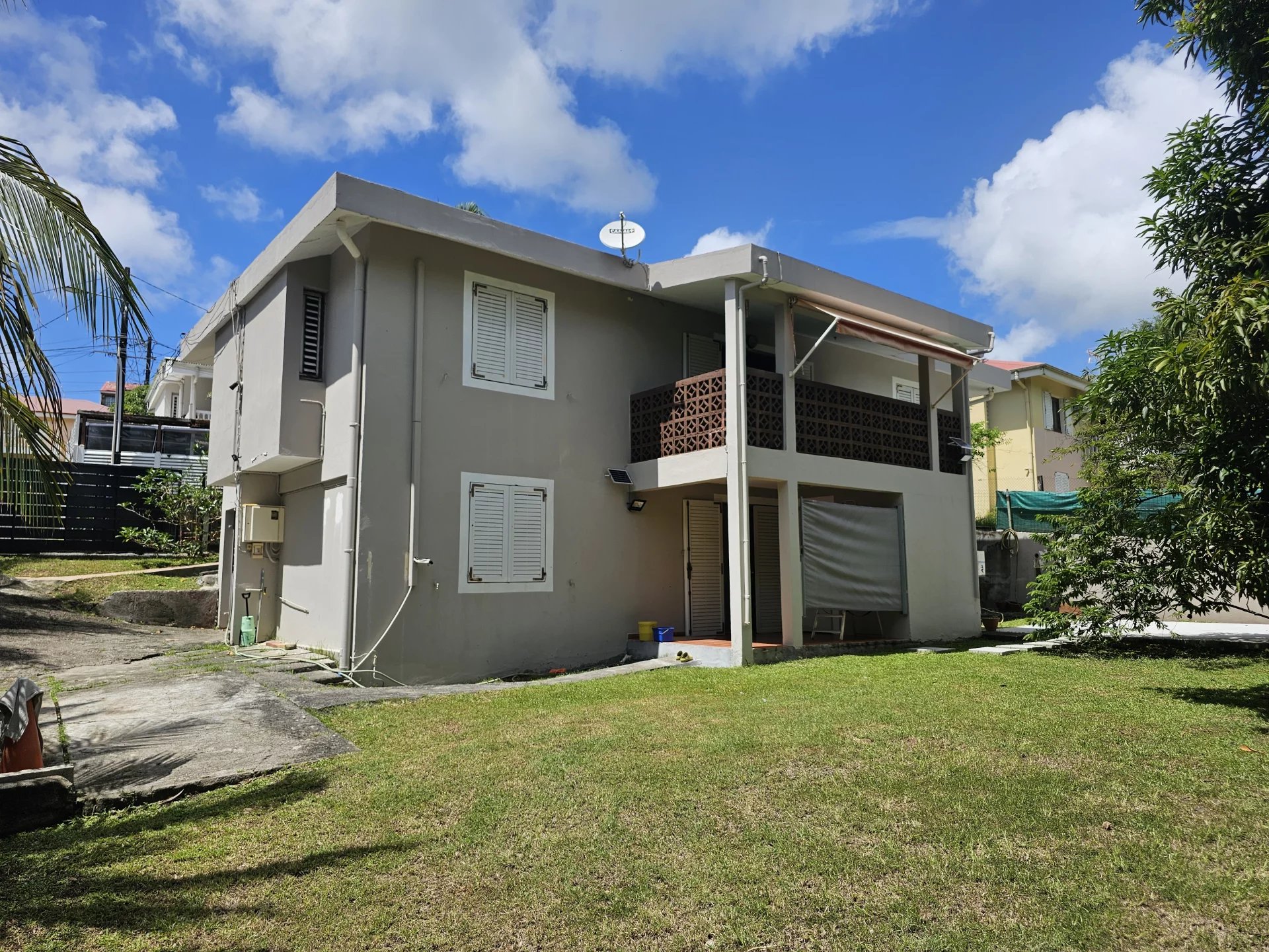 Villa F5 à louer à Schoelcher