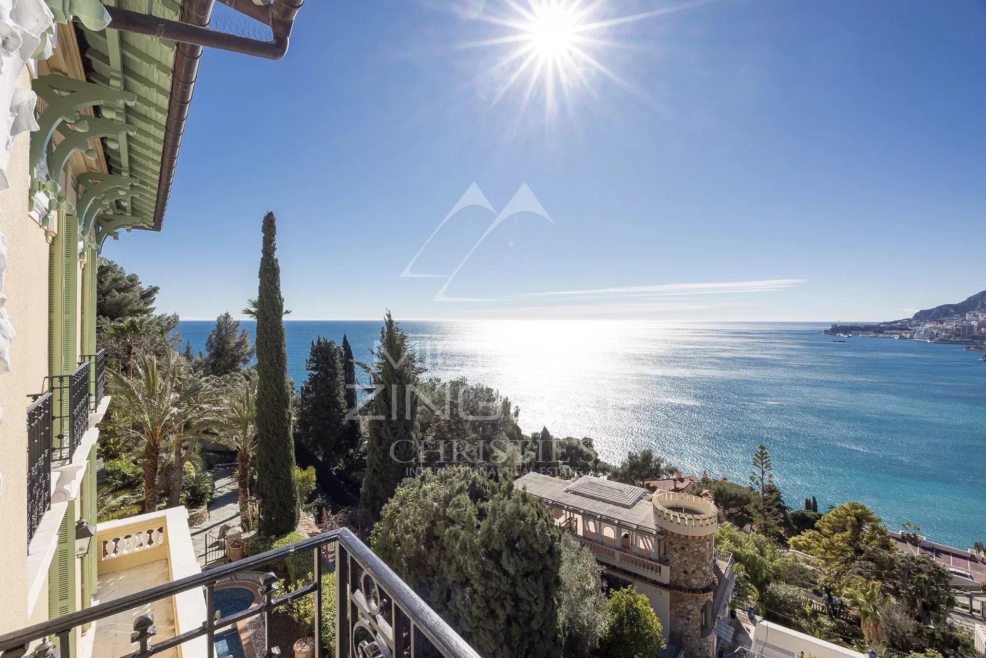6 Bedroom Villa/Townhouse's Image 6