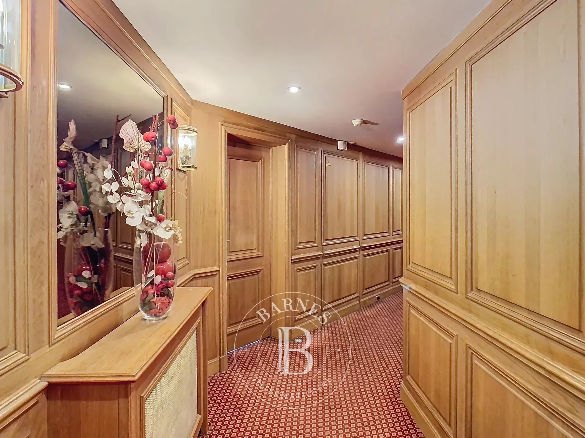 Daire Paris 8ème - picture 18