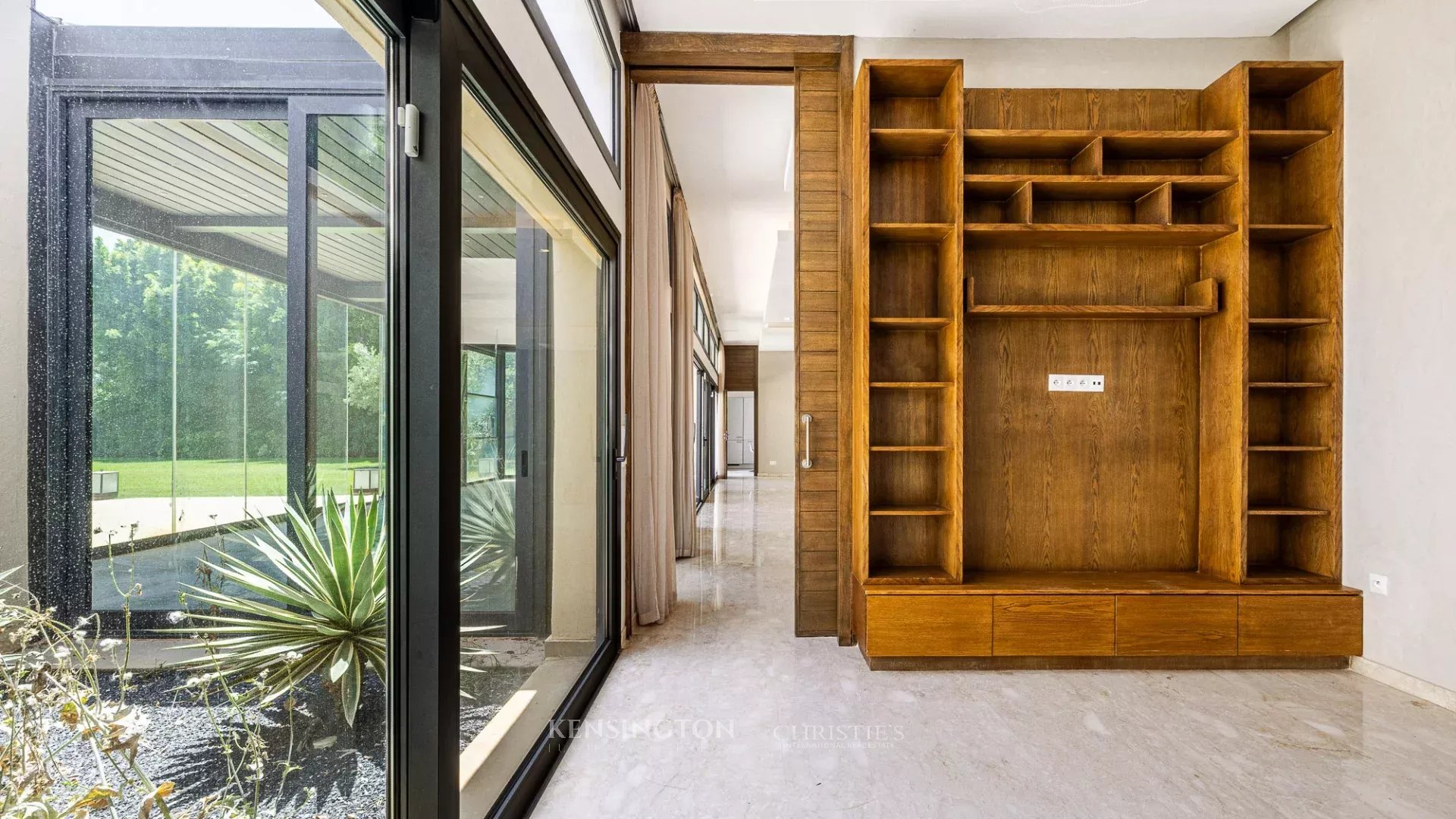 4 Bedroom Villa/Townhouse's Image 34