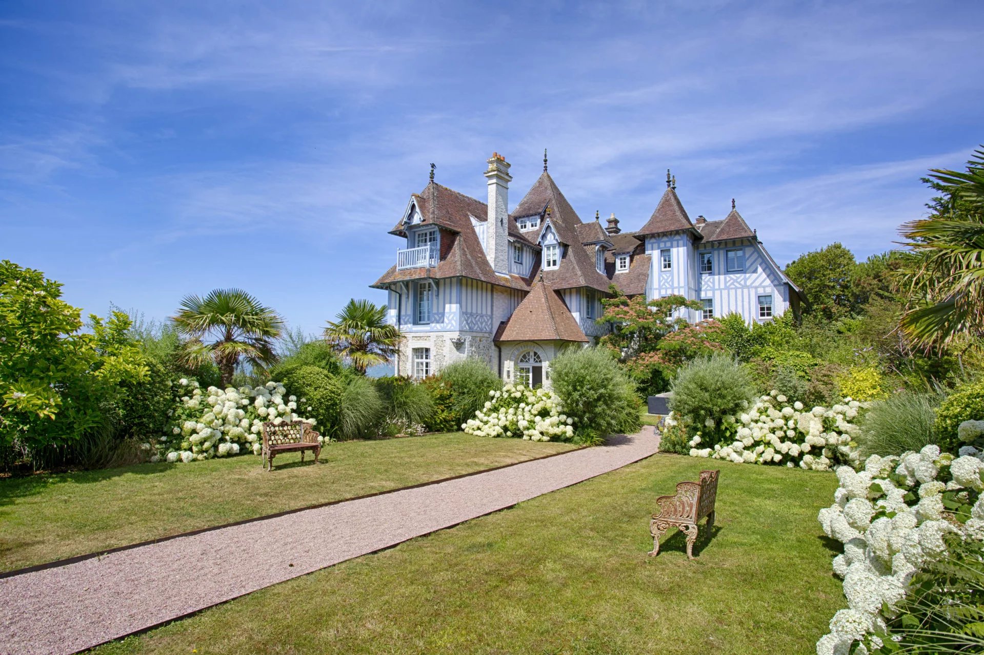 Normandie - Trouville - Location saisonnière - Maison - Manoir - 12 Personnes -  6 Chambres - 6 Salles de bain - Piscine