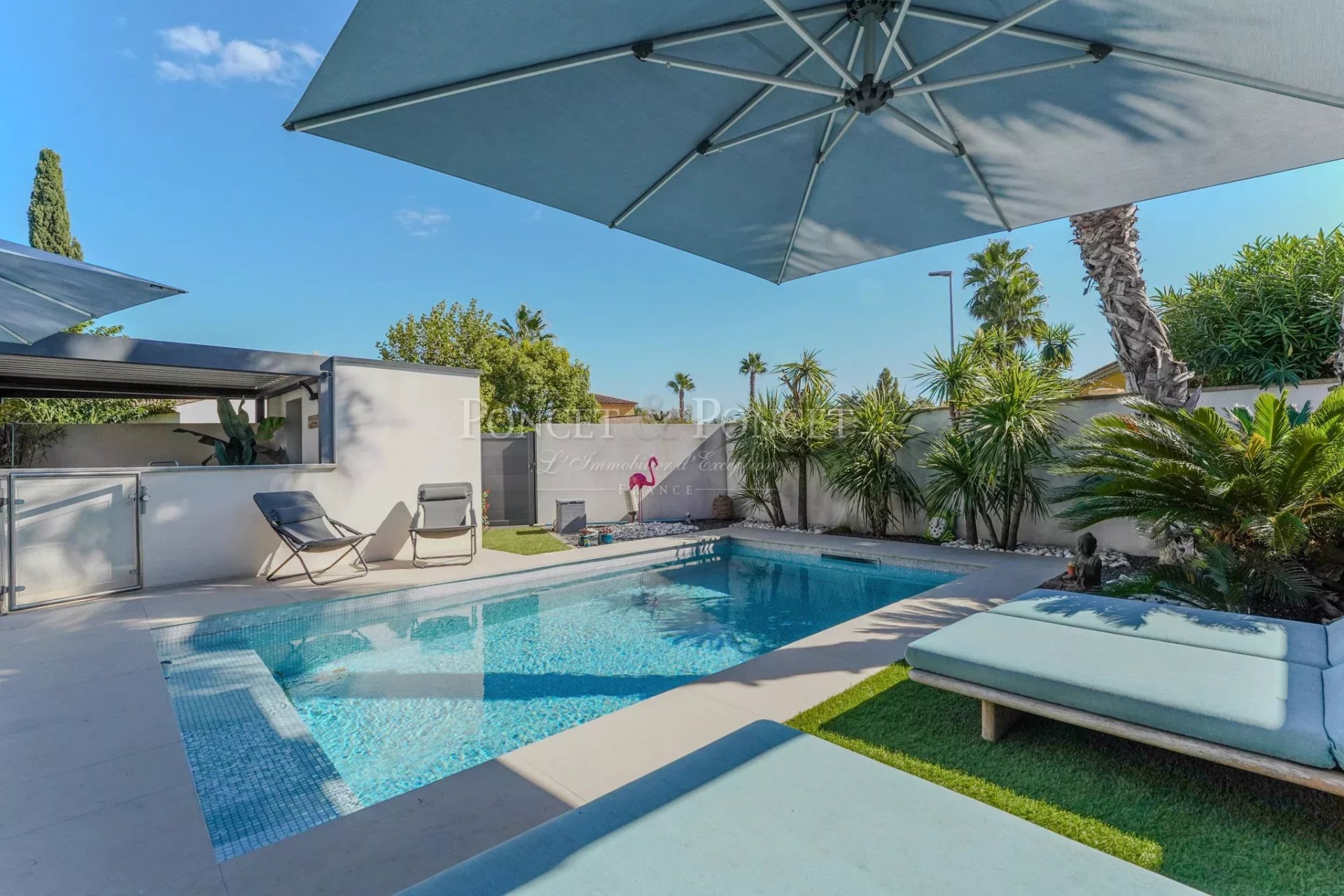 5 Bedroom Villa/Townhouse's Image 5