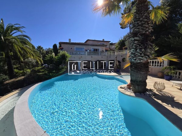 Beautiful 5-room villa Les Adrets-de-l'Esterel — photo 1