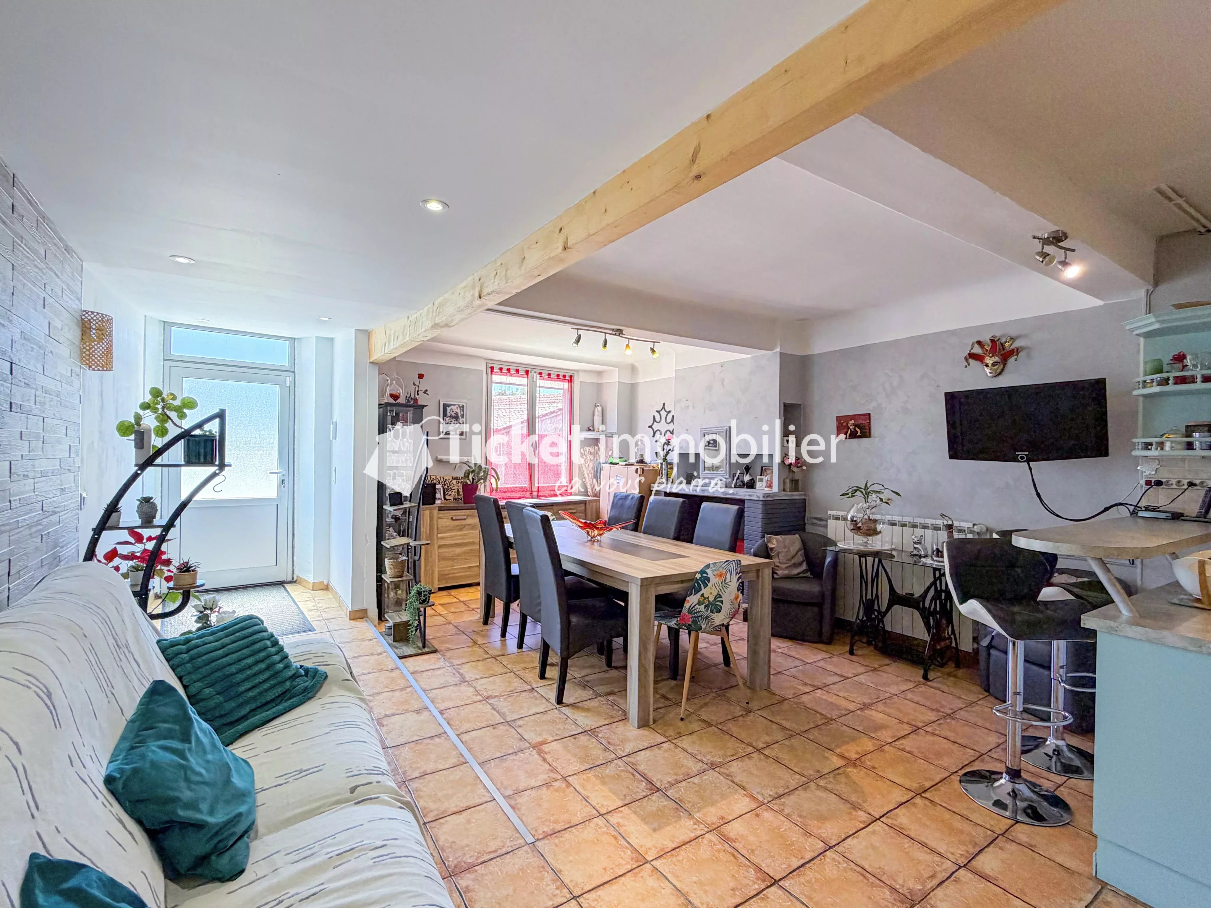 MAISON DE VILLAGE T7 187m2 AVEC 438m2 DE TERRAIN AURIGNAC — photo 4