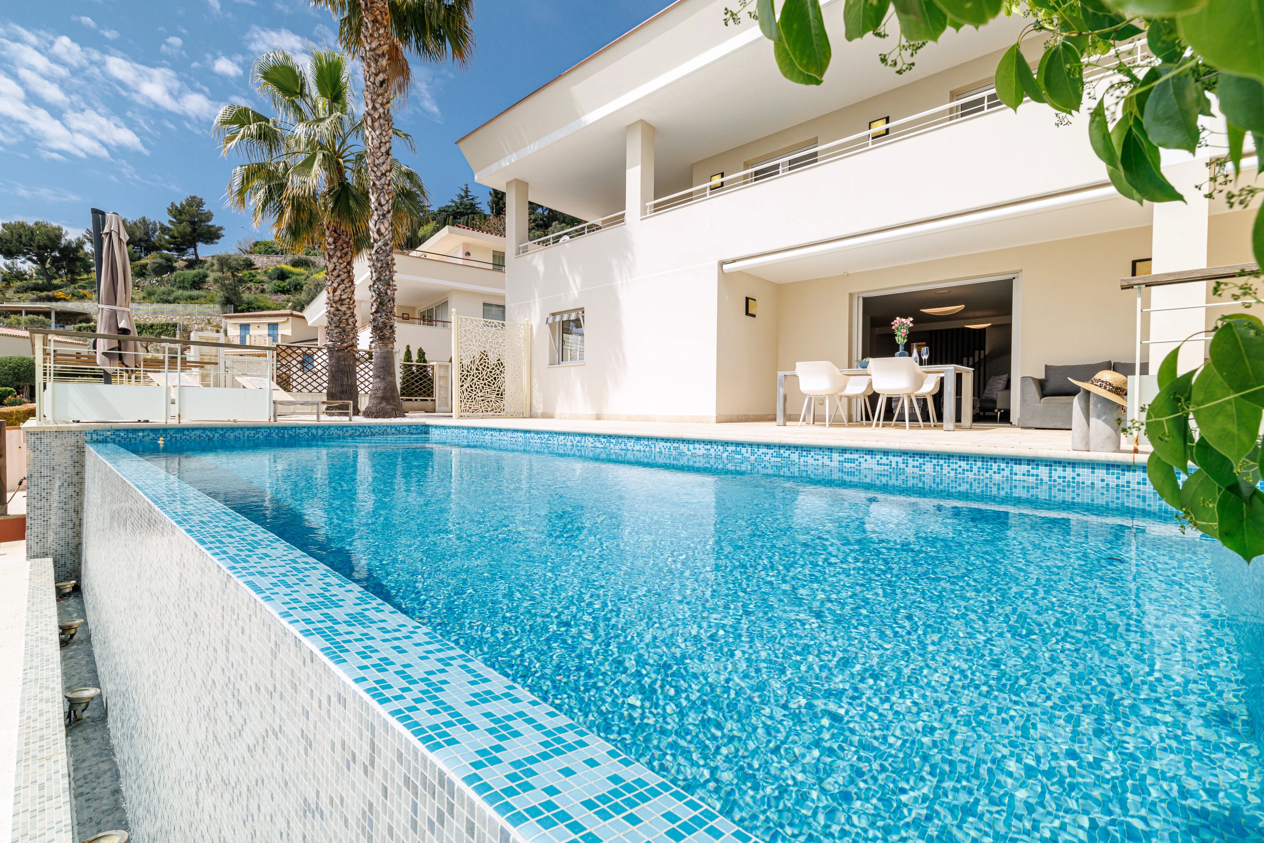 EXCLUSIVE - EZE MAGNIFICENT CONTEMPORARY VILLA, SWIMMING POOL, PANORAMIC SEA VIEW, GARAGE, ROOF TERRACE, ELEVATOR