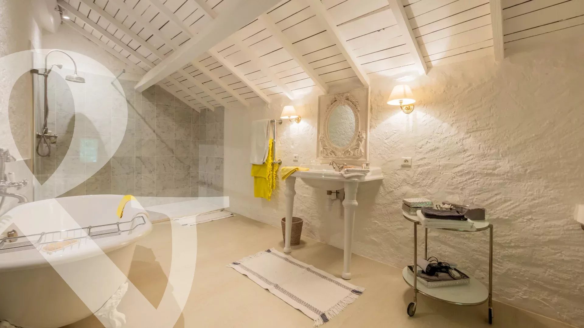 NOBLESSE ET ELEGANCE