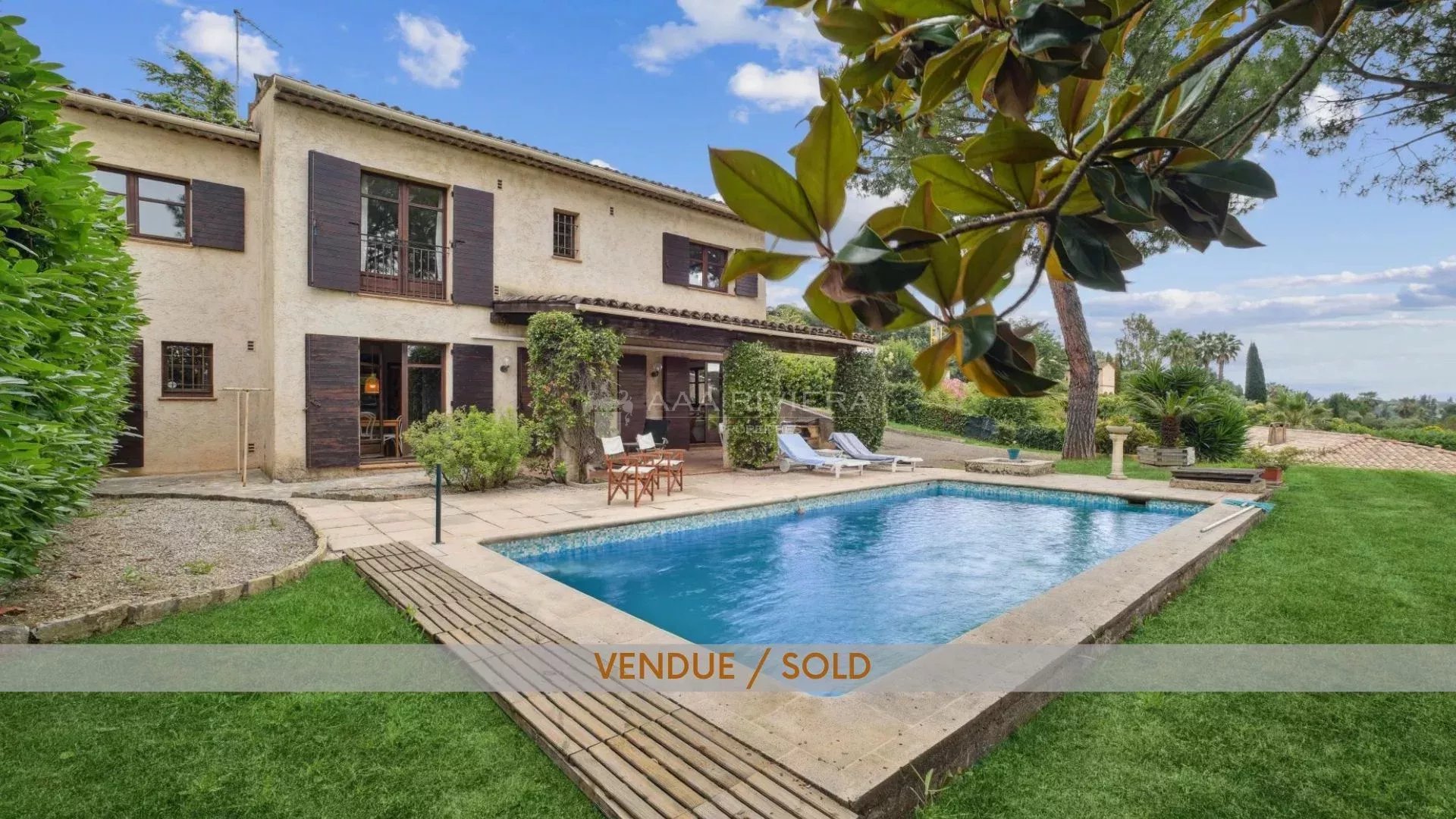 Verkauft - Saint Paul de Vence - Villa 4 Schlafzimmer, freier Blick, Pool, 1 km vom Dorf entfernt