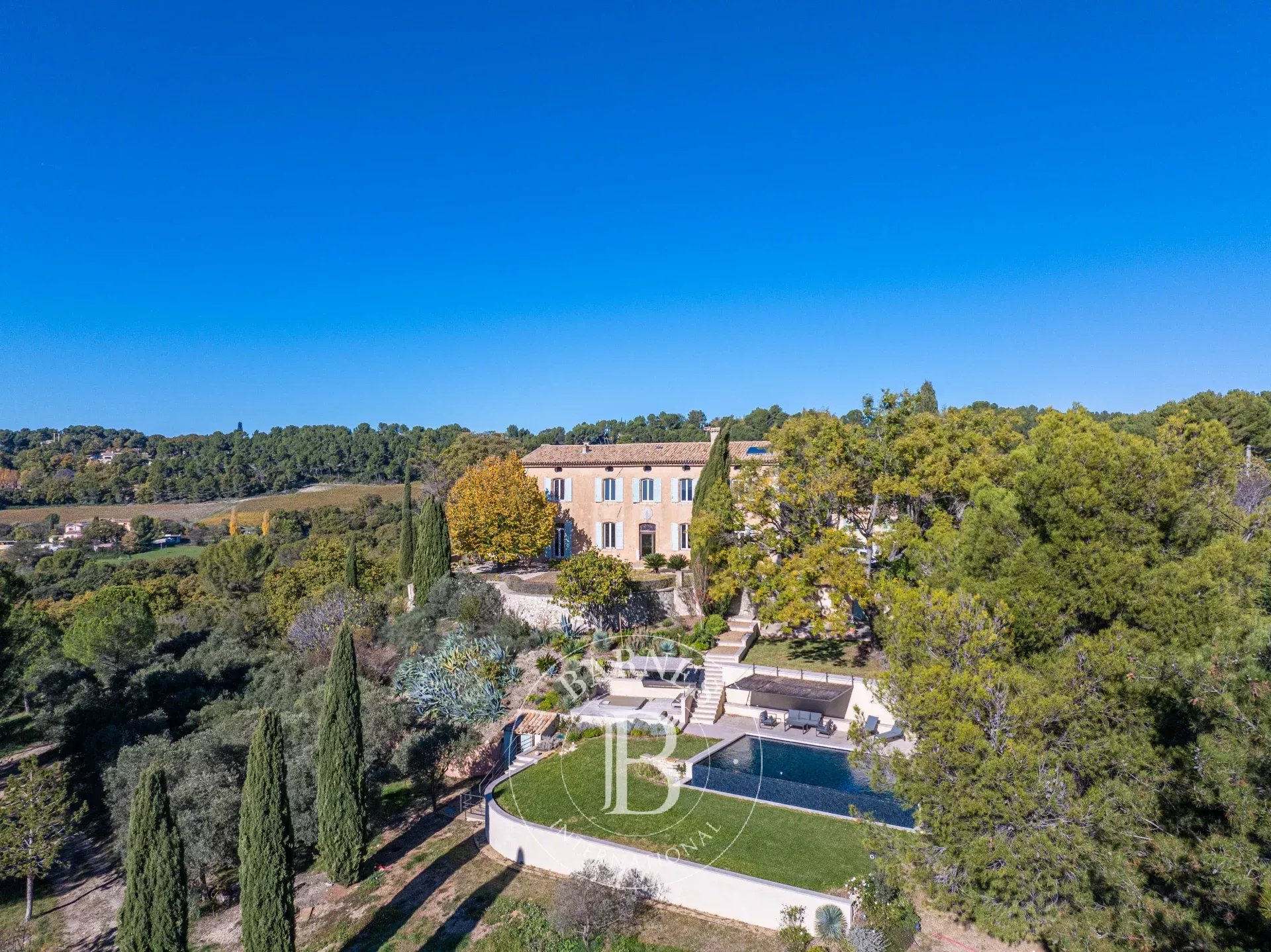 Kirevi Aix-en-Provence - picture 30