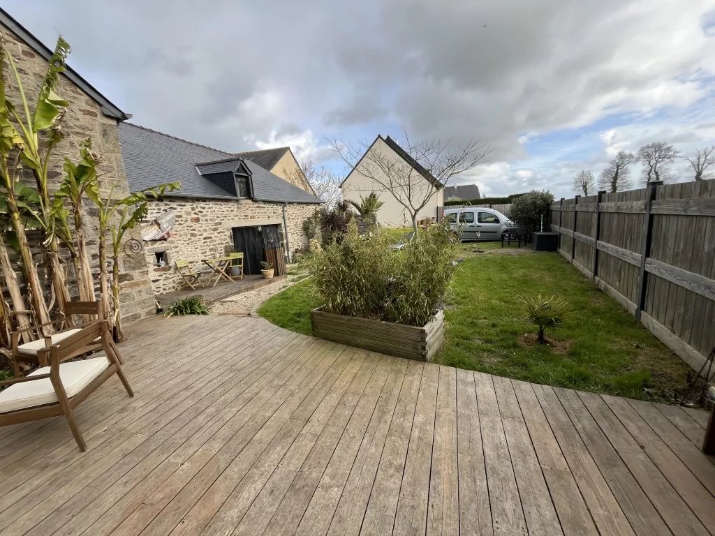 Maison en pierre avec dépendances à 2 km  Saint-Suliac, à 5 minutes de la plage –