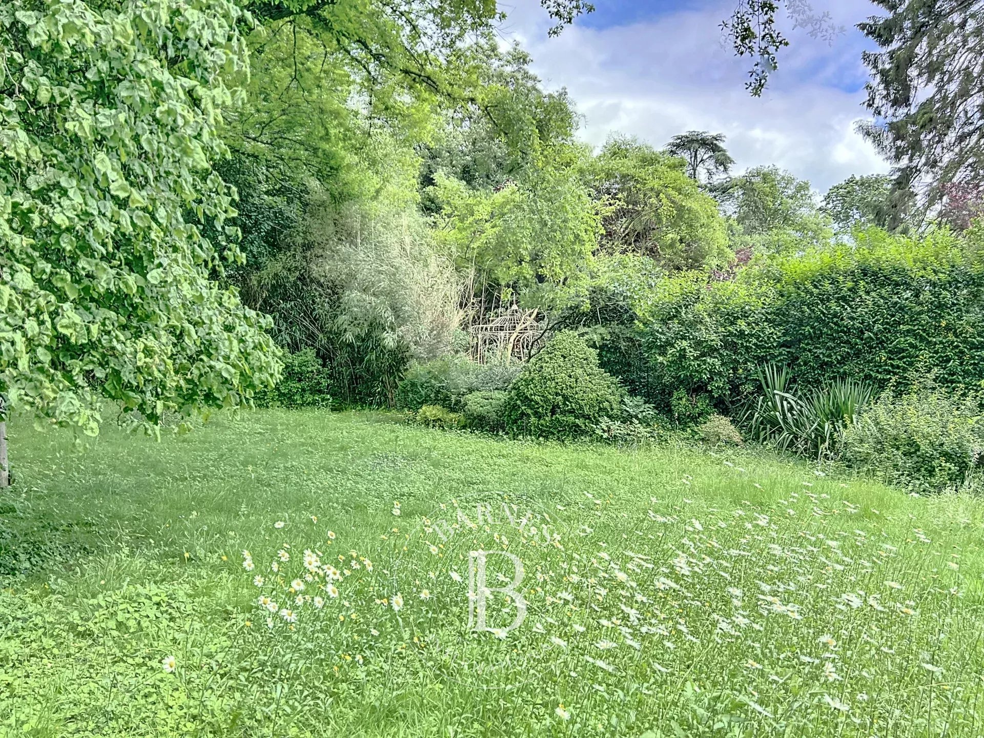 Uccle - House with garden and garage