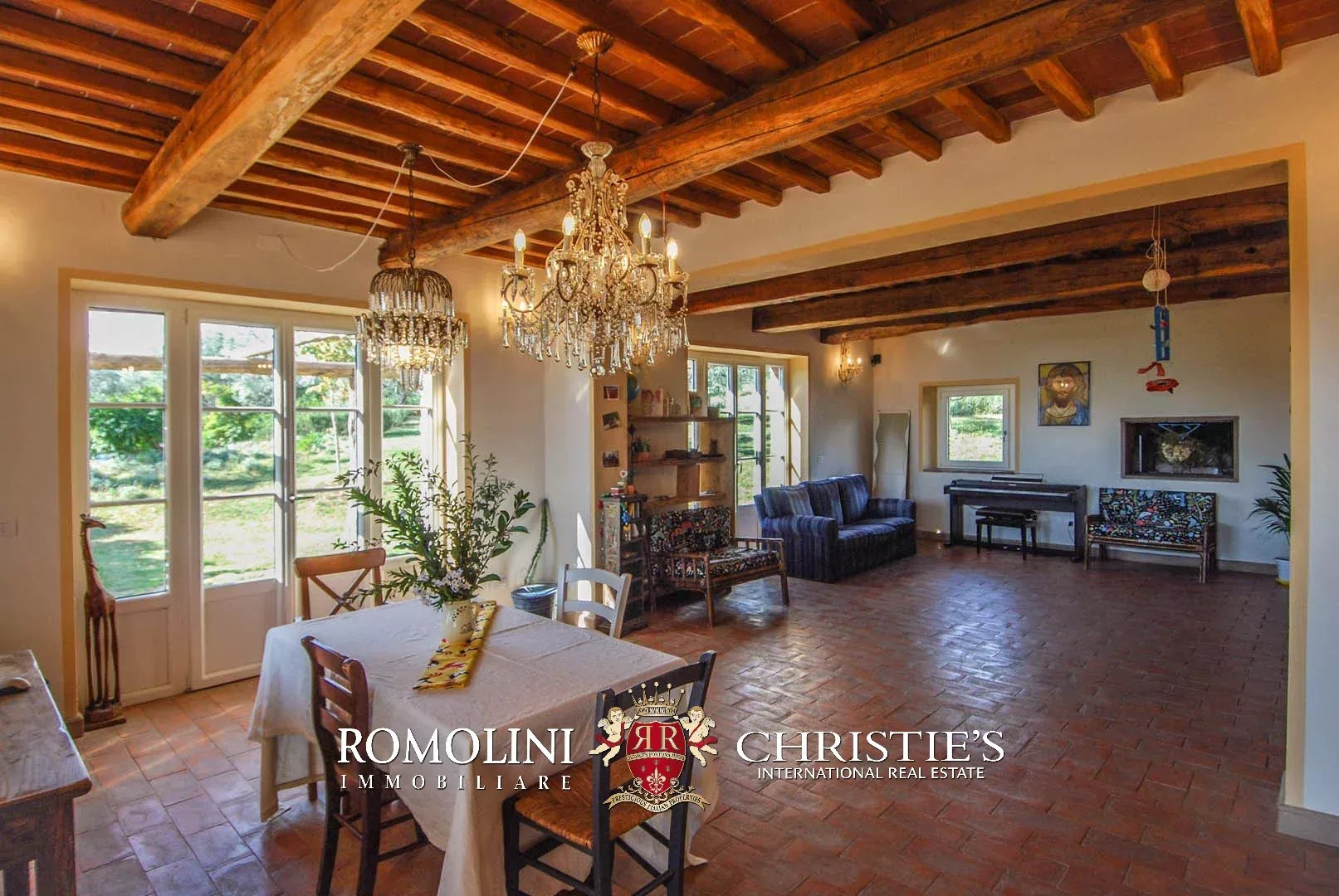 3 Bedroom Villa/Townhouse's Image 39