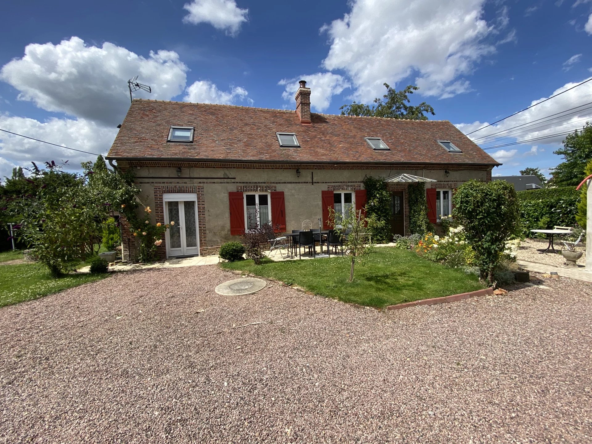 Maison ancienne restaurée en Normandie