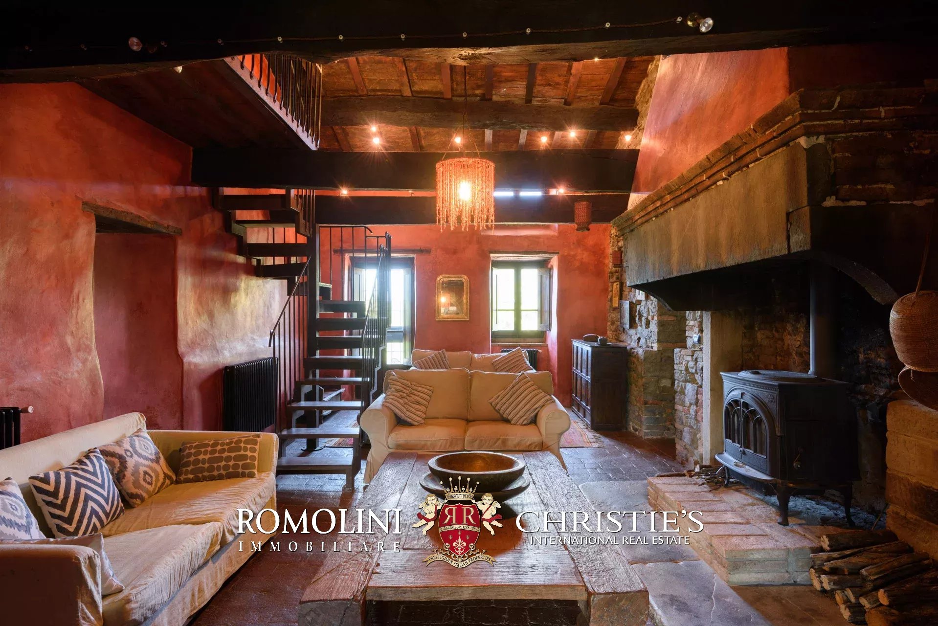 5 Bedroom Villa/Townhouse's Image 39