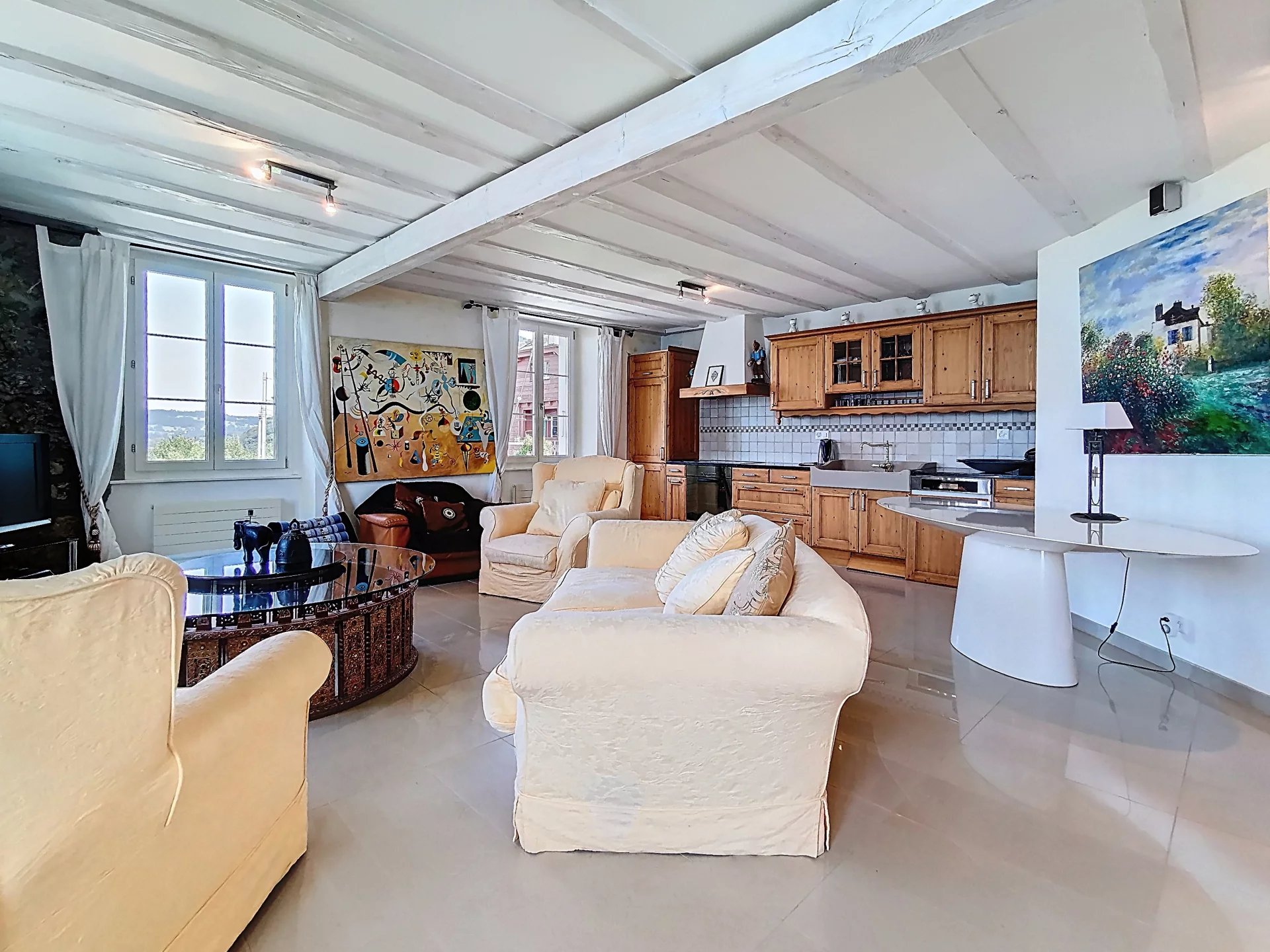 Maison d'hôtes avec fort potentiel à Chamby !