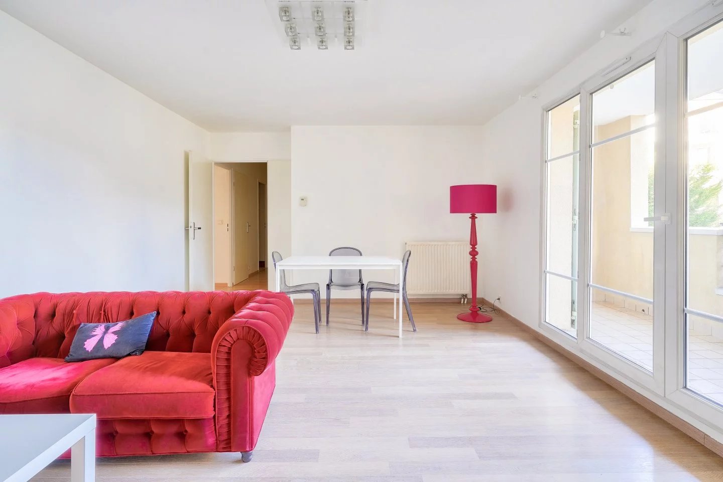 CLAMART CENTRE- APPARTEMENT FAMILIAL - 87 m²- LOGGIA