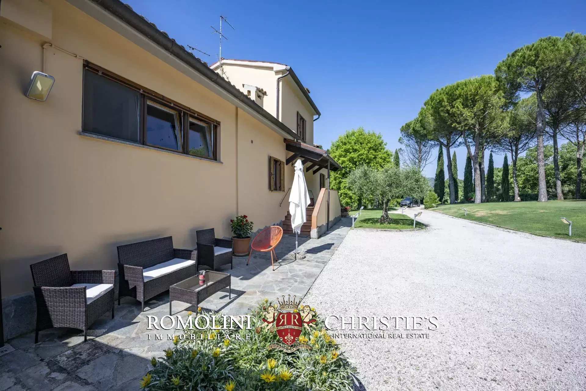 3 Bedroom Villa/Townhouse's Image 7