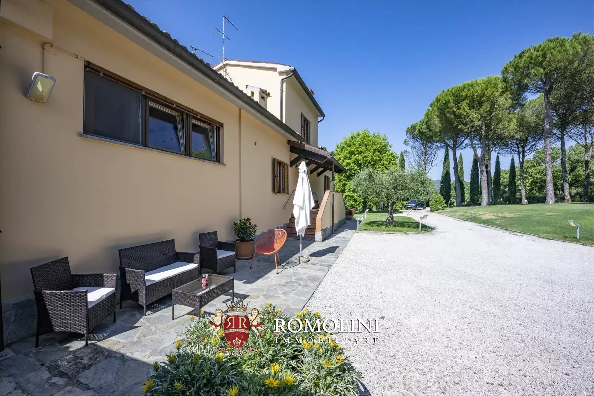 3 Bedroom Villa/Townhouse's Image 7